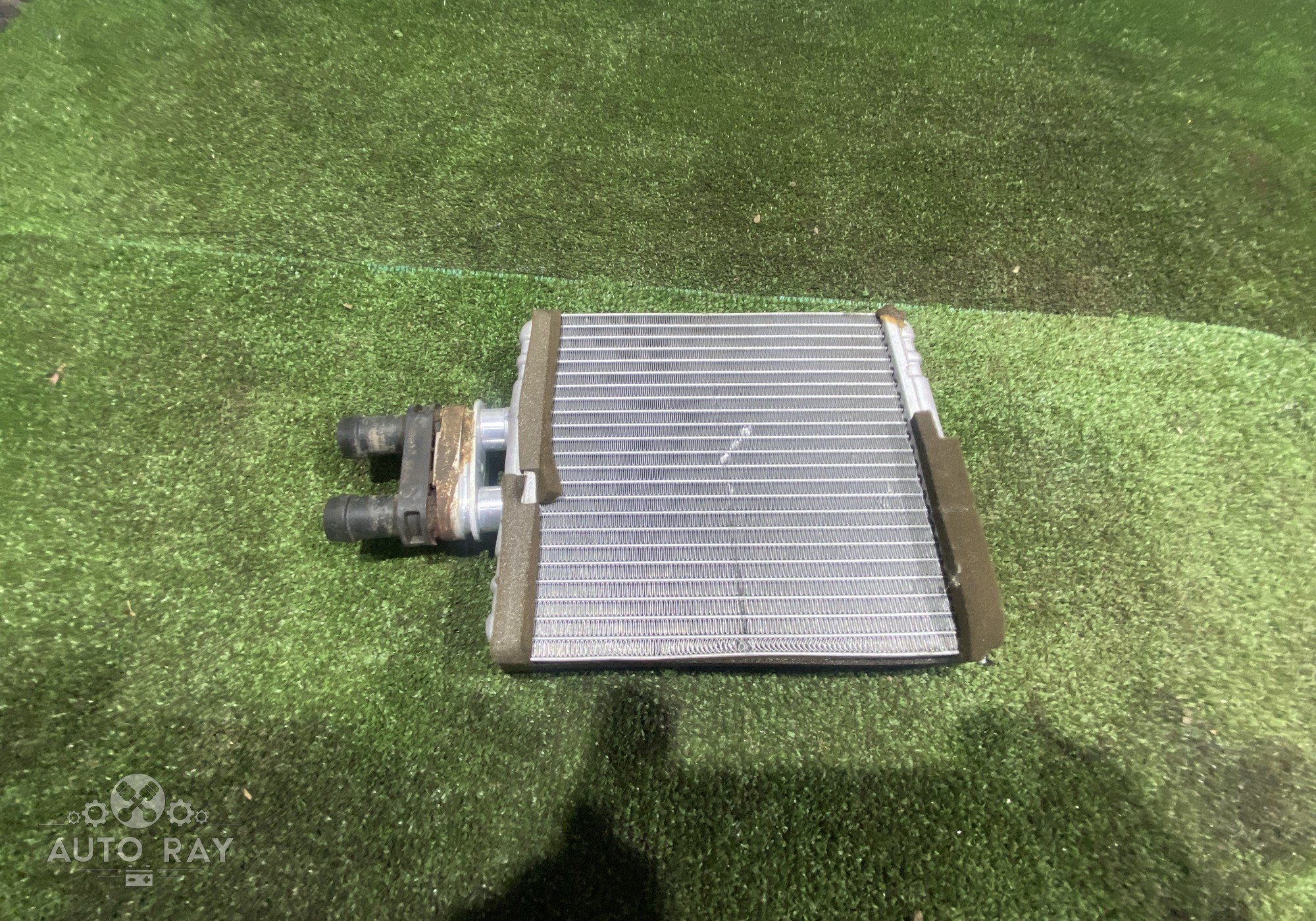 6R0819031 Радиатор отопителя