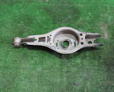 4873033160 Рычаг задний поперечный под пружину для Toyota Camry XV70 (с 2017)
