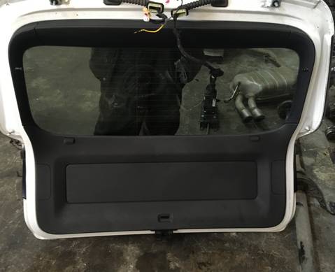 5N0867601A82V Обшивка двери багажника для Volkswagen Tiguan I (с 2007 по 2017)