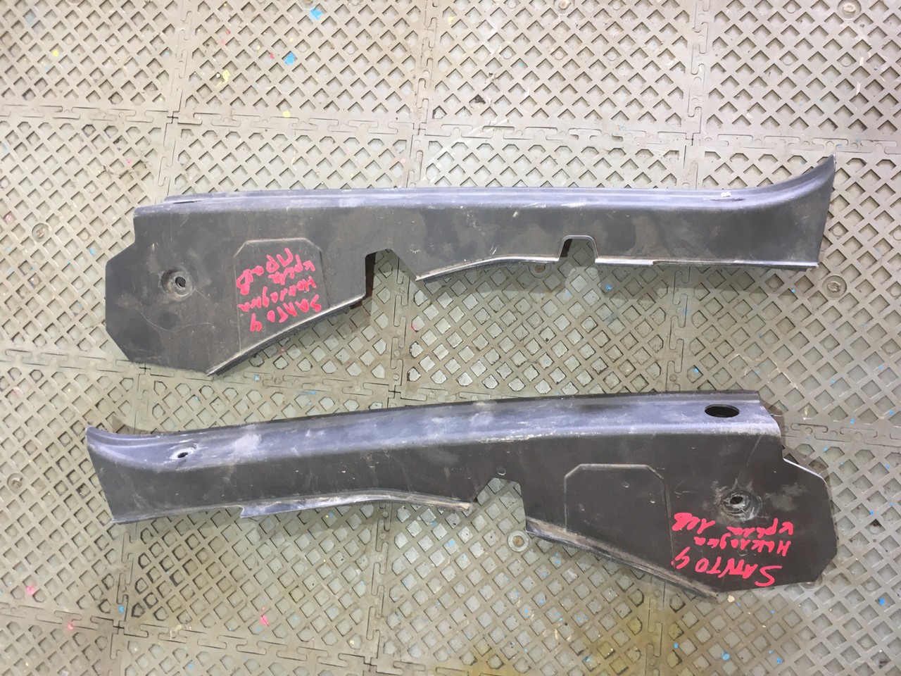 Накладка на крыло правая Hyundai Santa Fe IV