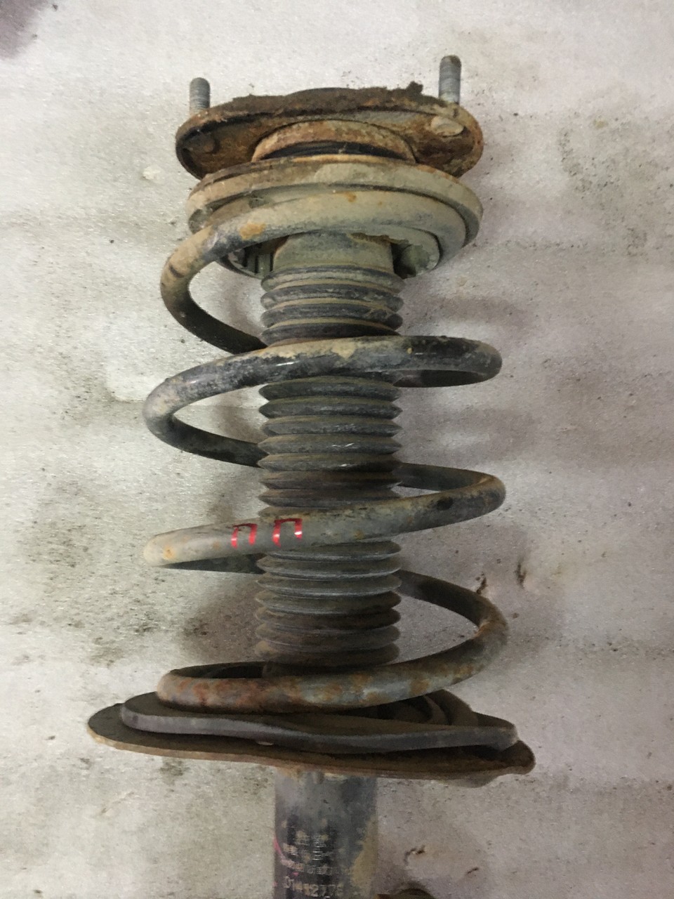 Пружина подвески передняя Geely Emgrand X7