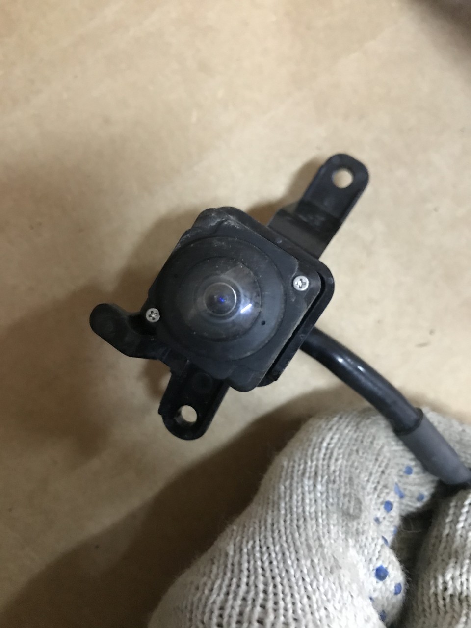 Камера правого зеркала Toyota Land Cruiser 200