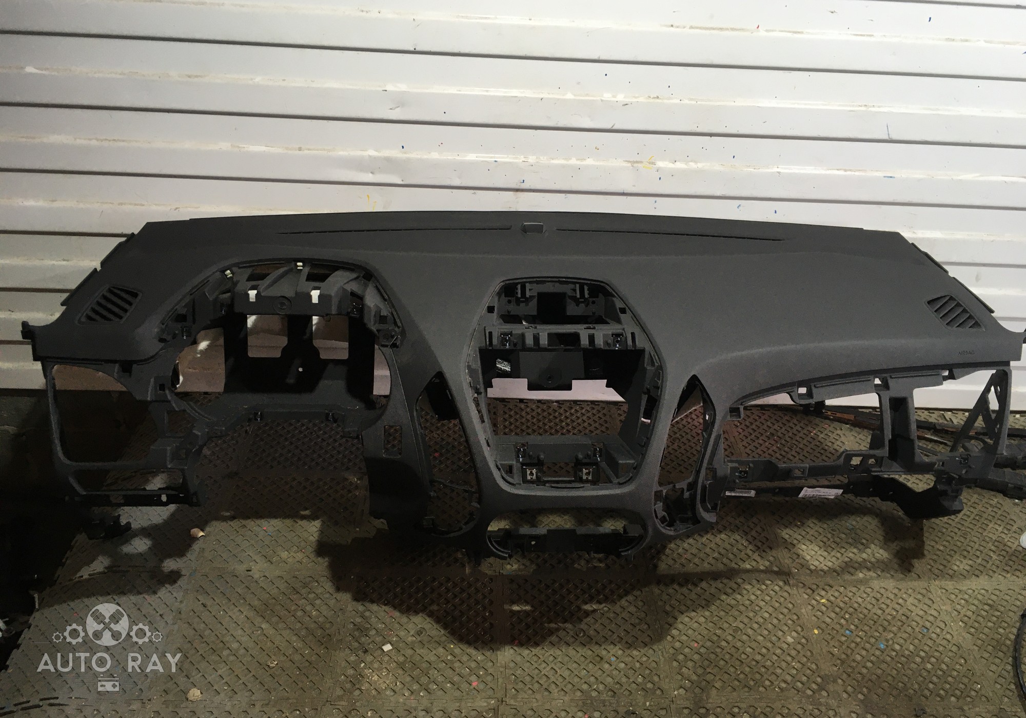 847102S1009P Передняя панель салона / торпедо / с подушкой безопасности для Hyundai ix35 (с 2010 по 2015)