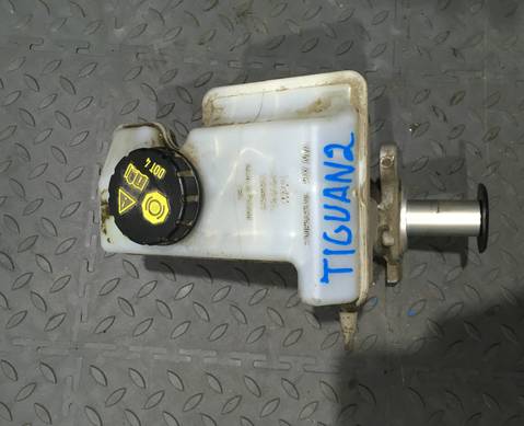 8V1611021A Главный тормозной цилиндр для Skoda