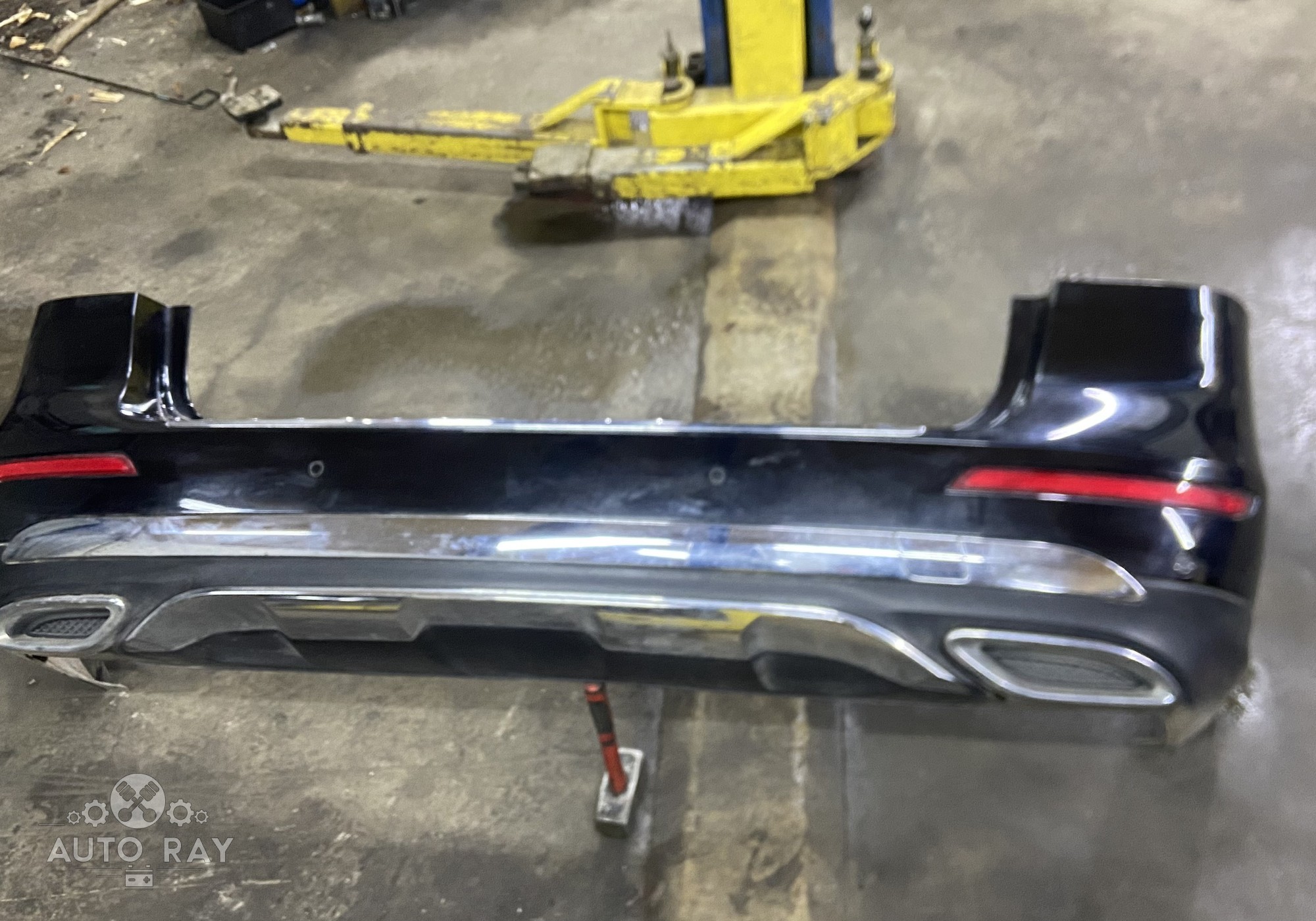 A1668859925 Бампер задний для Mercedes-Benz GLE W166 (с 2015 по 2018)