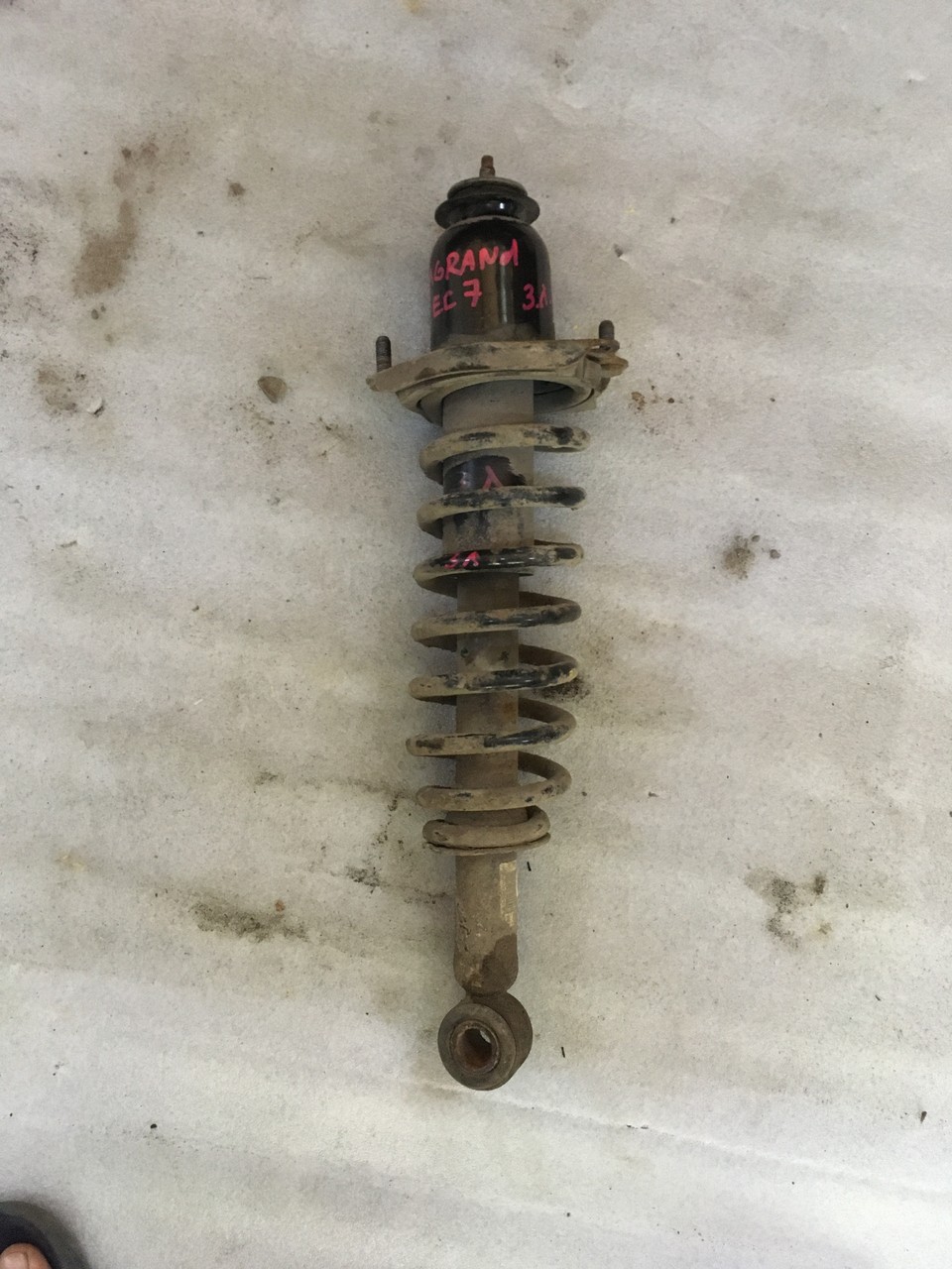 Амортизатор задний Geely Emgrand EC7