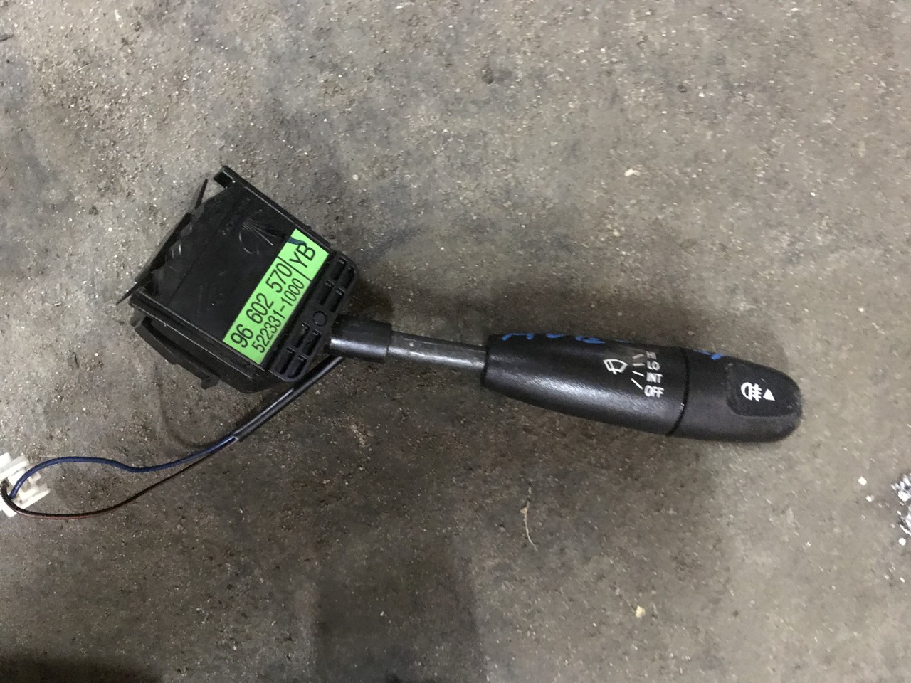 Переключатель подрулевой дворников Chevrolet Aveo T200/T250