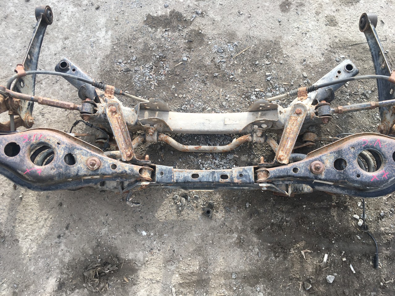 Балка задняя Geely Emgrand X7