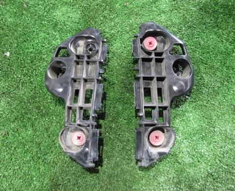 5253533060 Кронштейн переднего бампера правый / левый для Toyota Camry XV70 (с 2017)