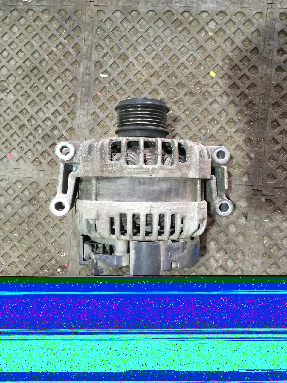 Генератор Audi A4 B8