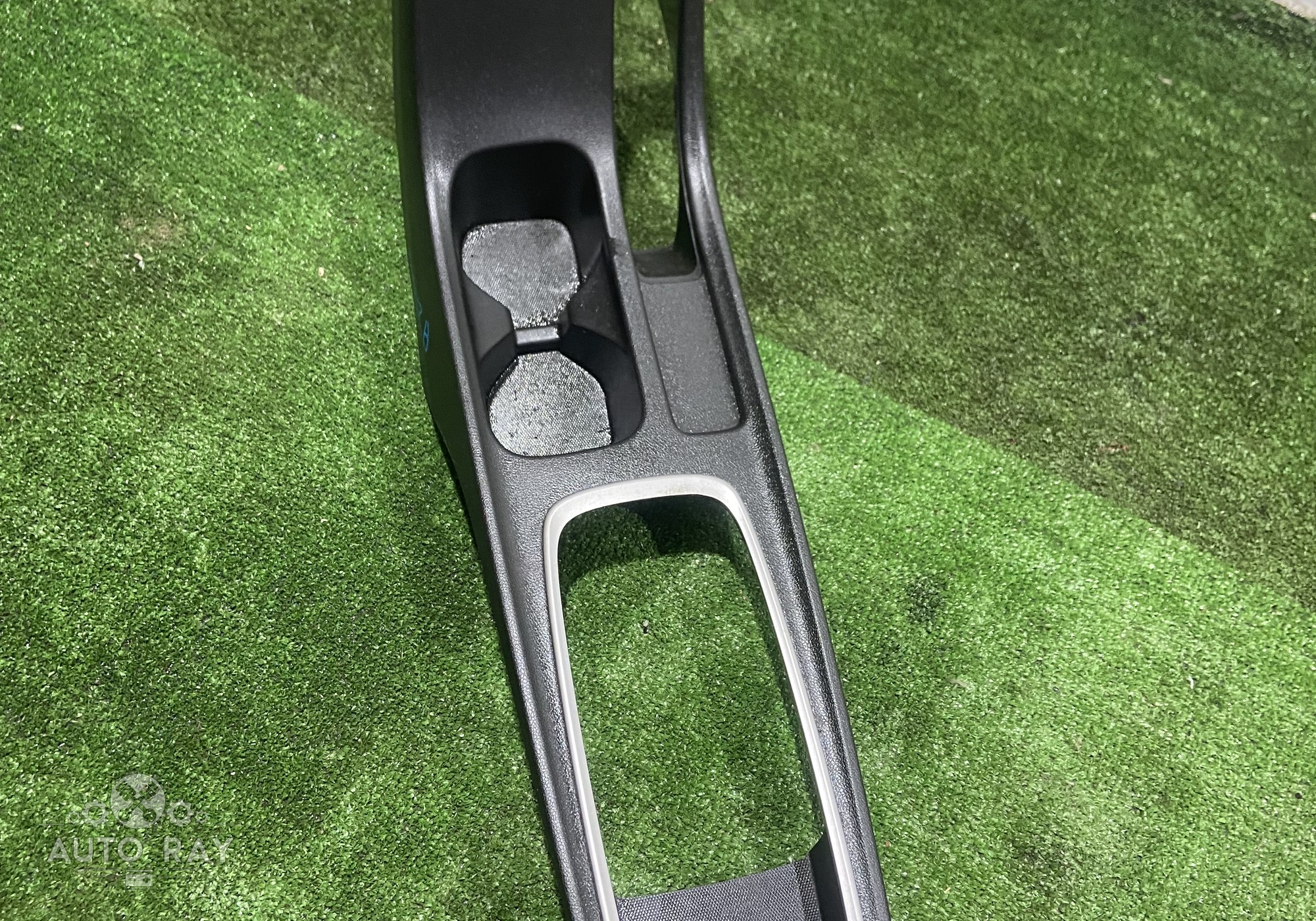 Консоль для Chevrolet Monza II (с 2019)