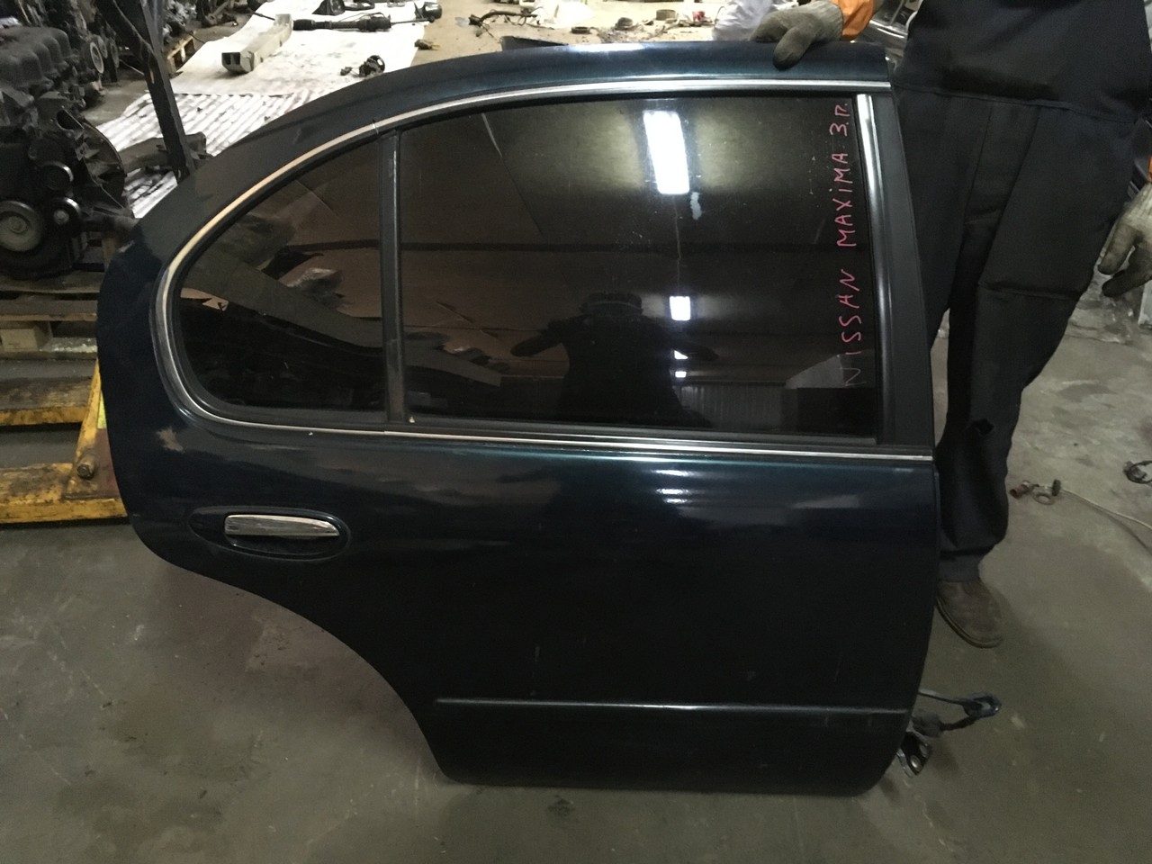 Дверь задняя правая Nissan Maxima A32