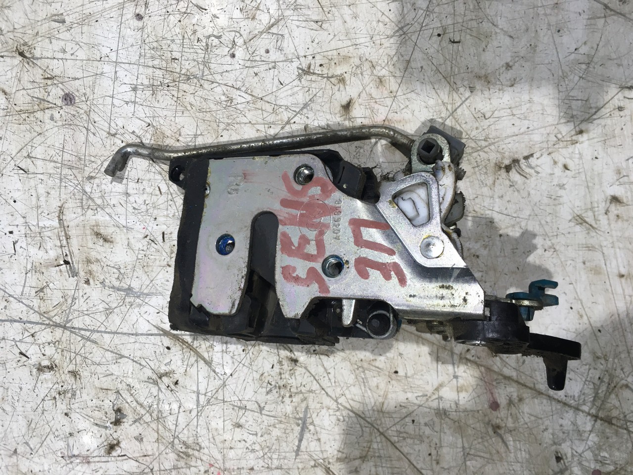 Замок задний правый ZAZ Sens