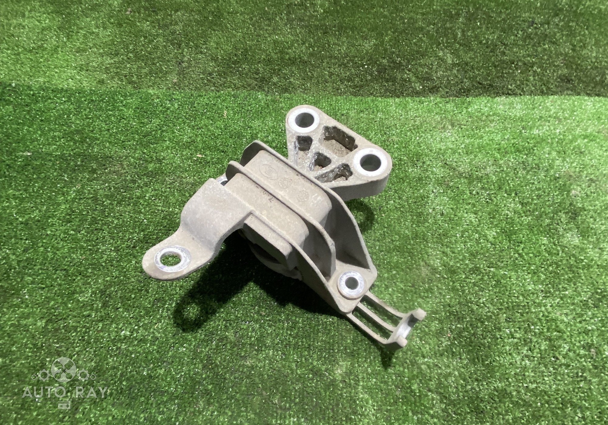 Опора двигателя левая для Chevrolet Monza II (с 2019)