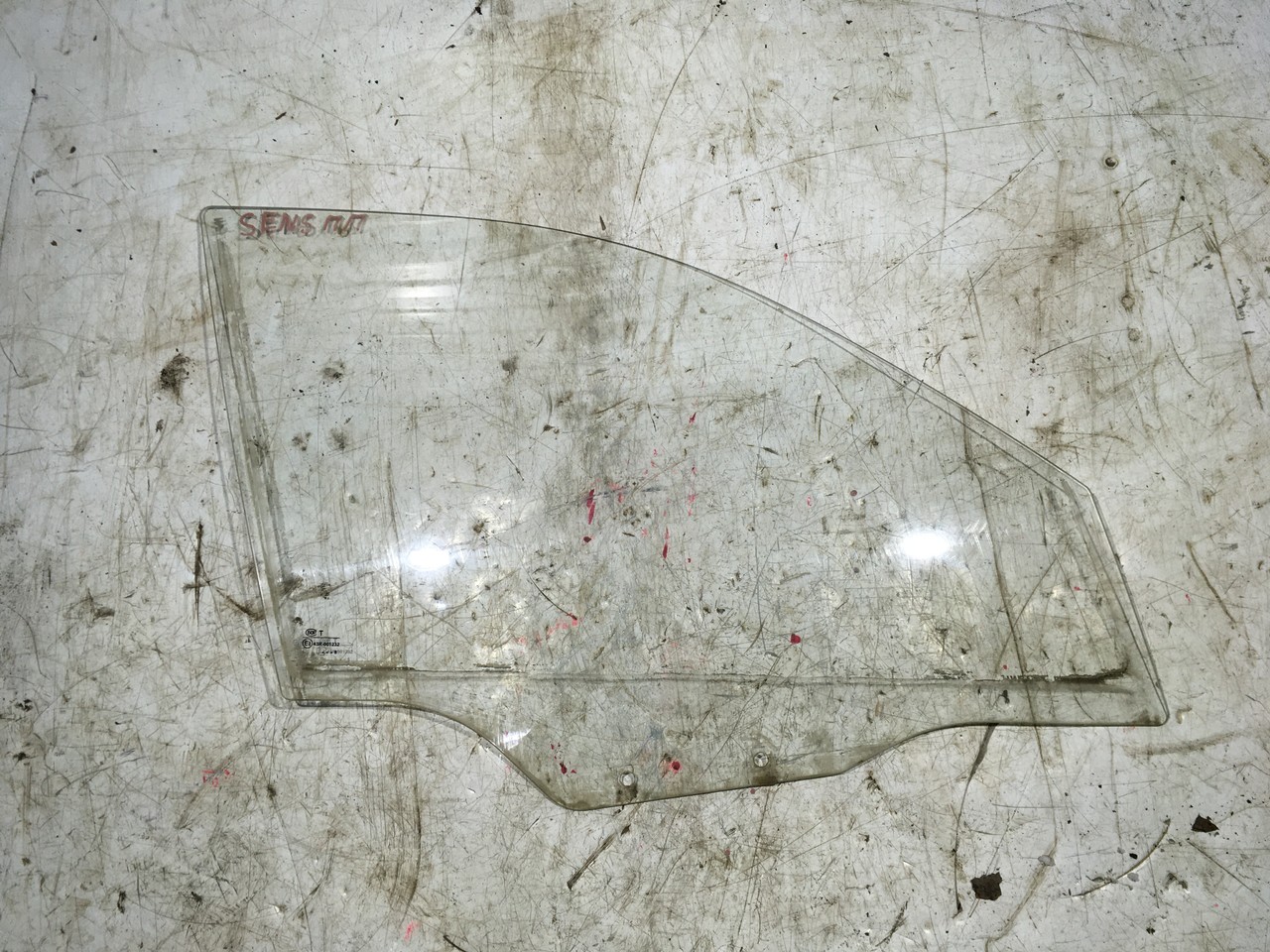 Стекло двери ZAZ Sens