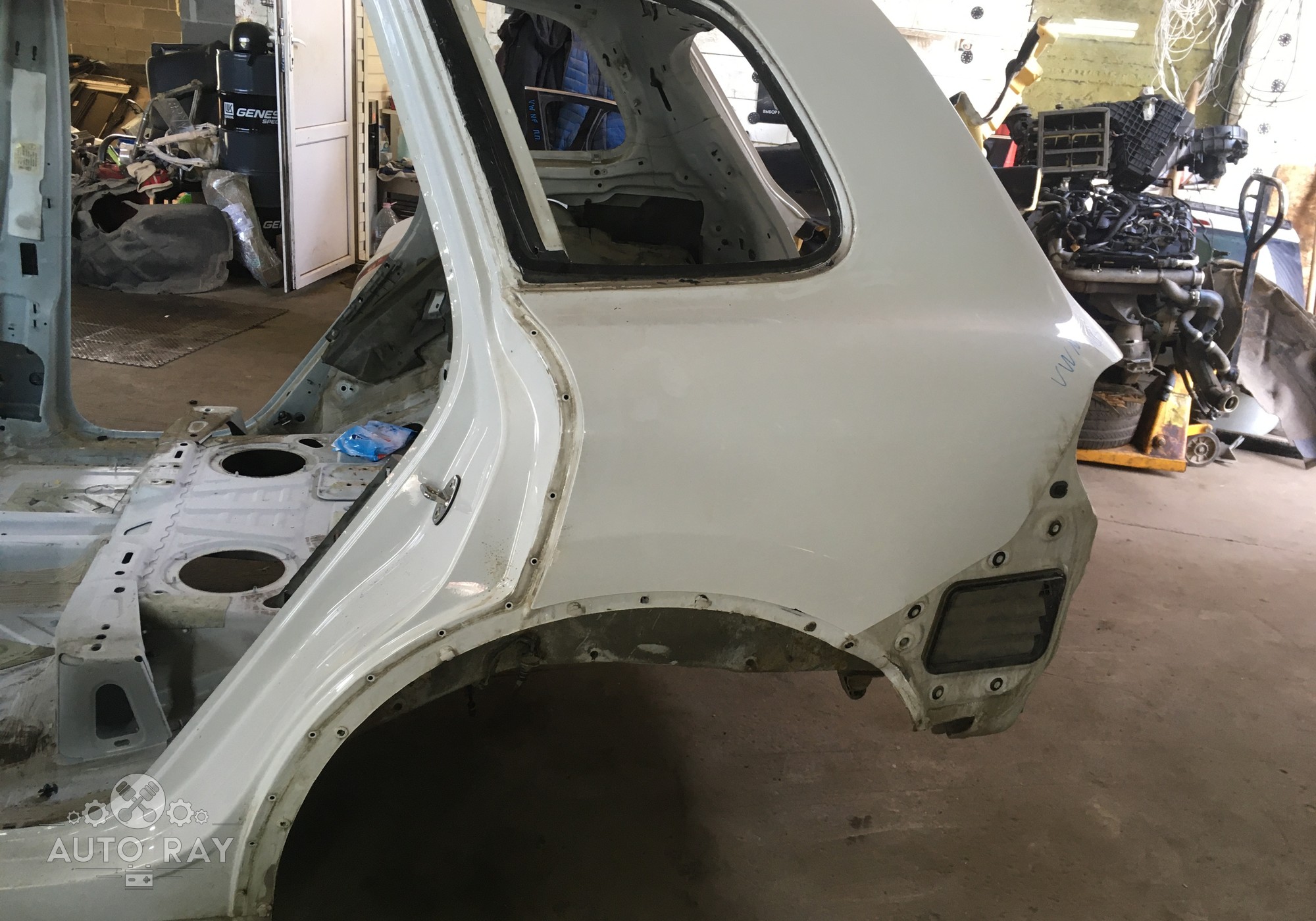 7P6809843B Крыло заднее левое для Volkswagen Touareg II (с 2010 по 2018)