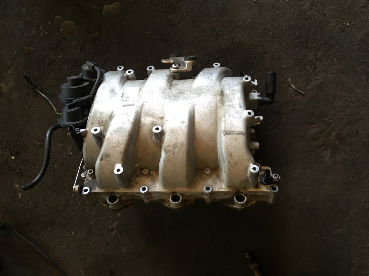 Коллектор впускной Mercedes-Benz Sprinter 906