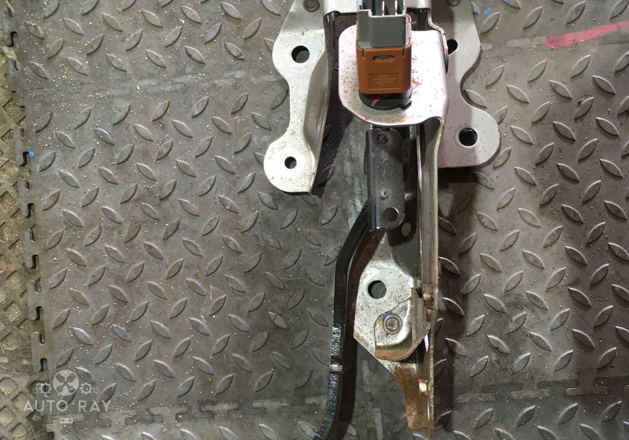 465014EA0B Педаль тормоза для Nissan Qashqai