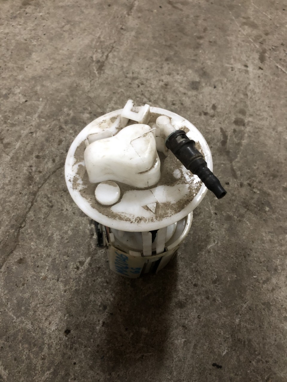 Насос топливный Mazda Atenza I