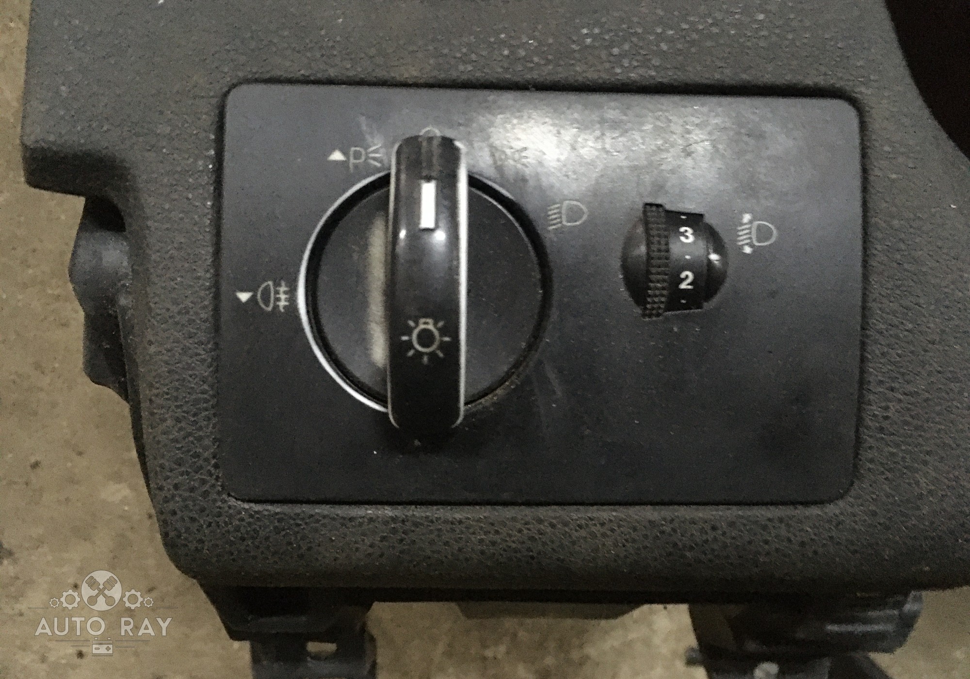 4M5T13A024FA переключатель света фар для Ford Focus II (с 2004 по 2011)