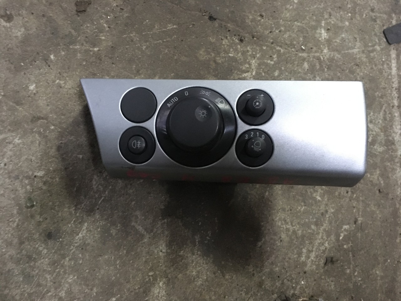 Блок управления светом (переключатель) Opel Astra H