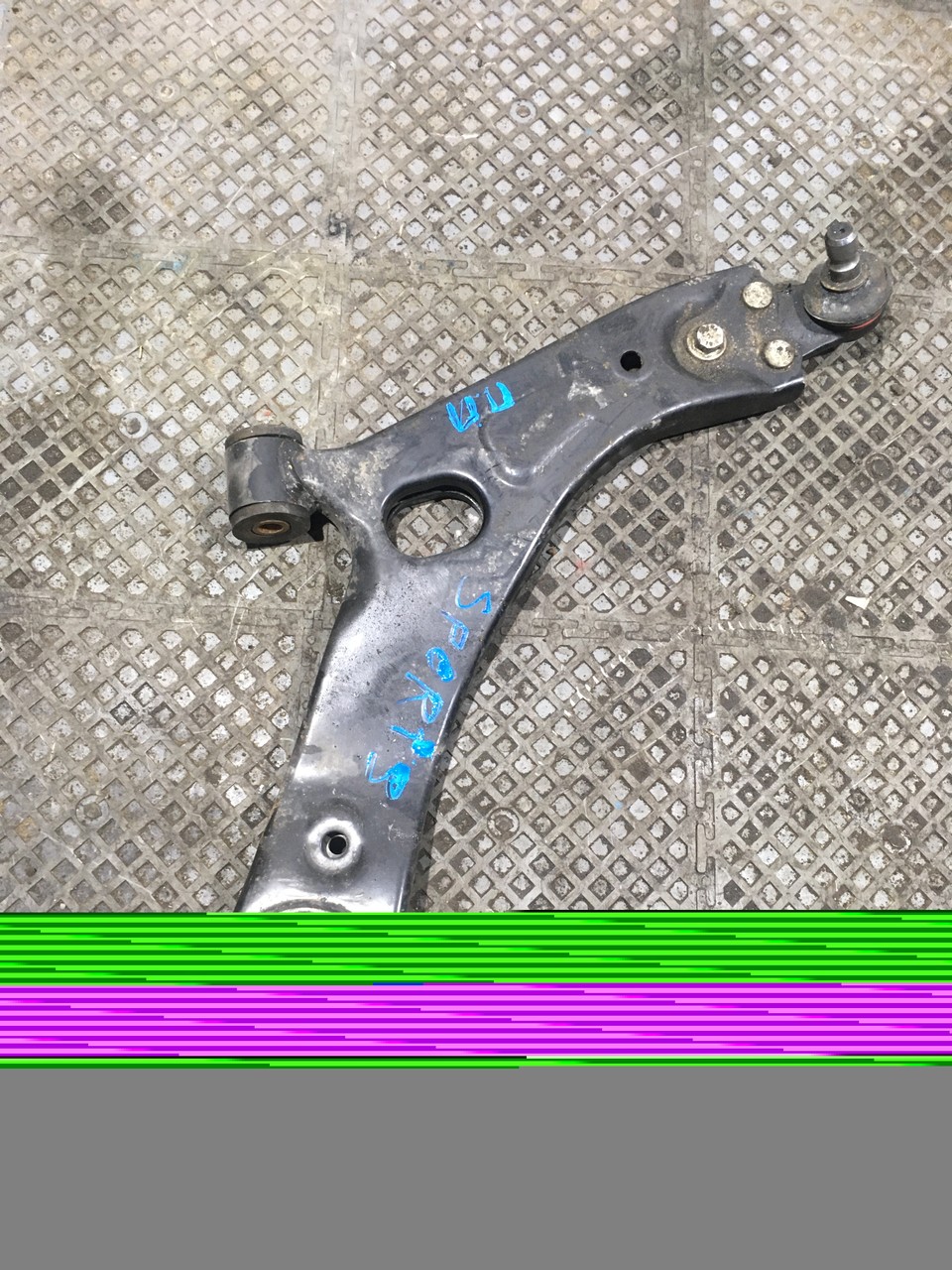 Рычаг передний правый Kia Sportage III