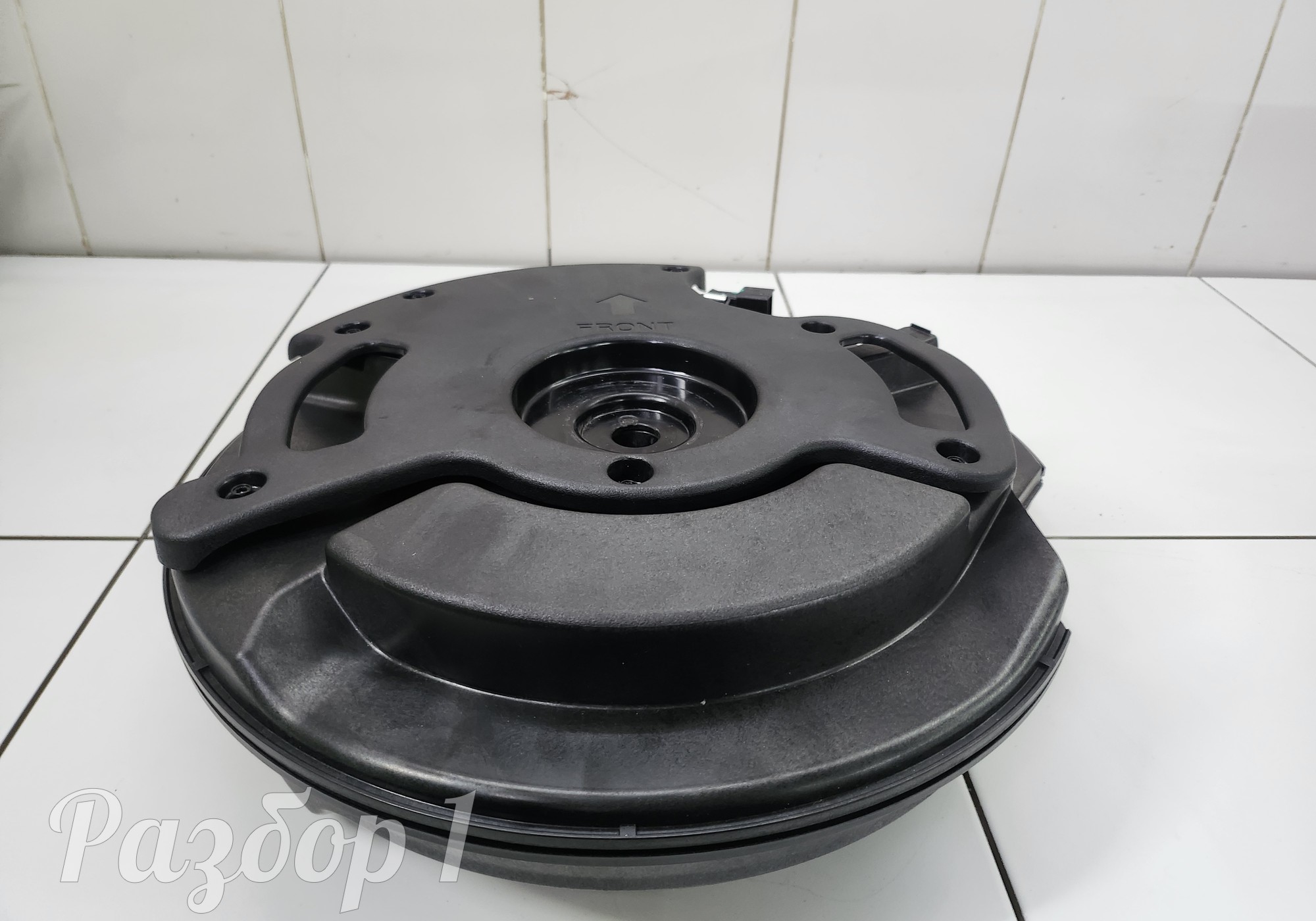 6600008400 Сабвуфер для Geely Tugella (с 2019)