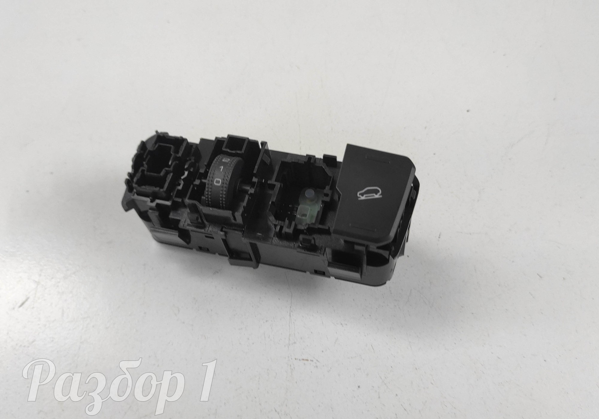 3774420XKQ00A Кнопки разные для Haval F7 (с 2019)