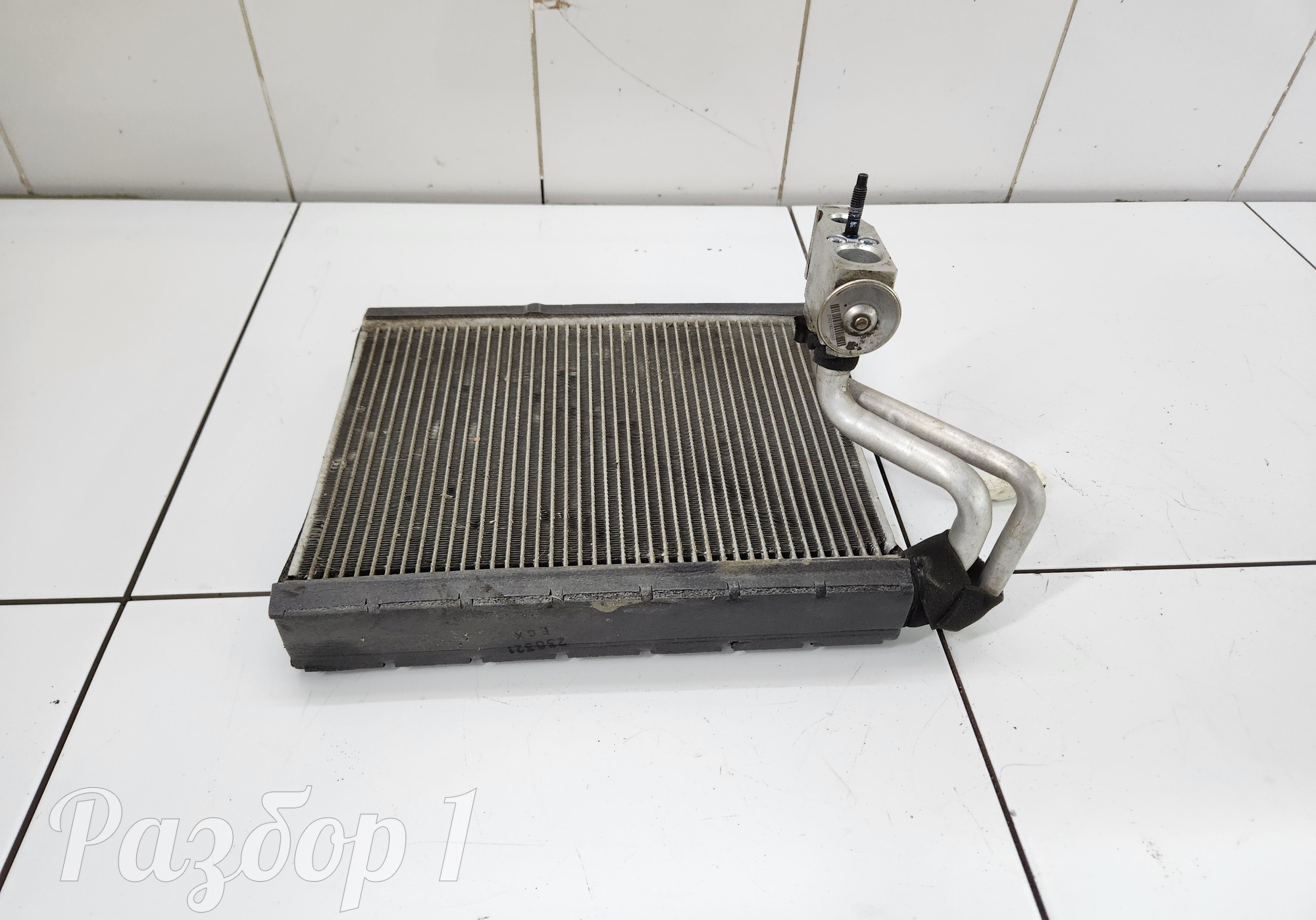 Радиатор кондиционера (конденсер) для Changan Alsvin (с 2018)