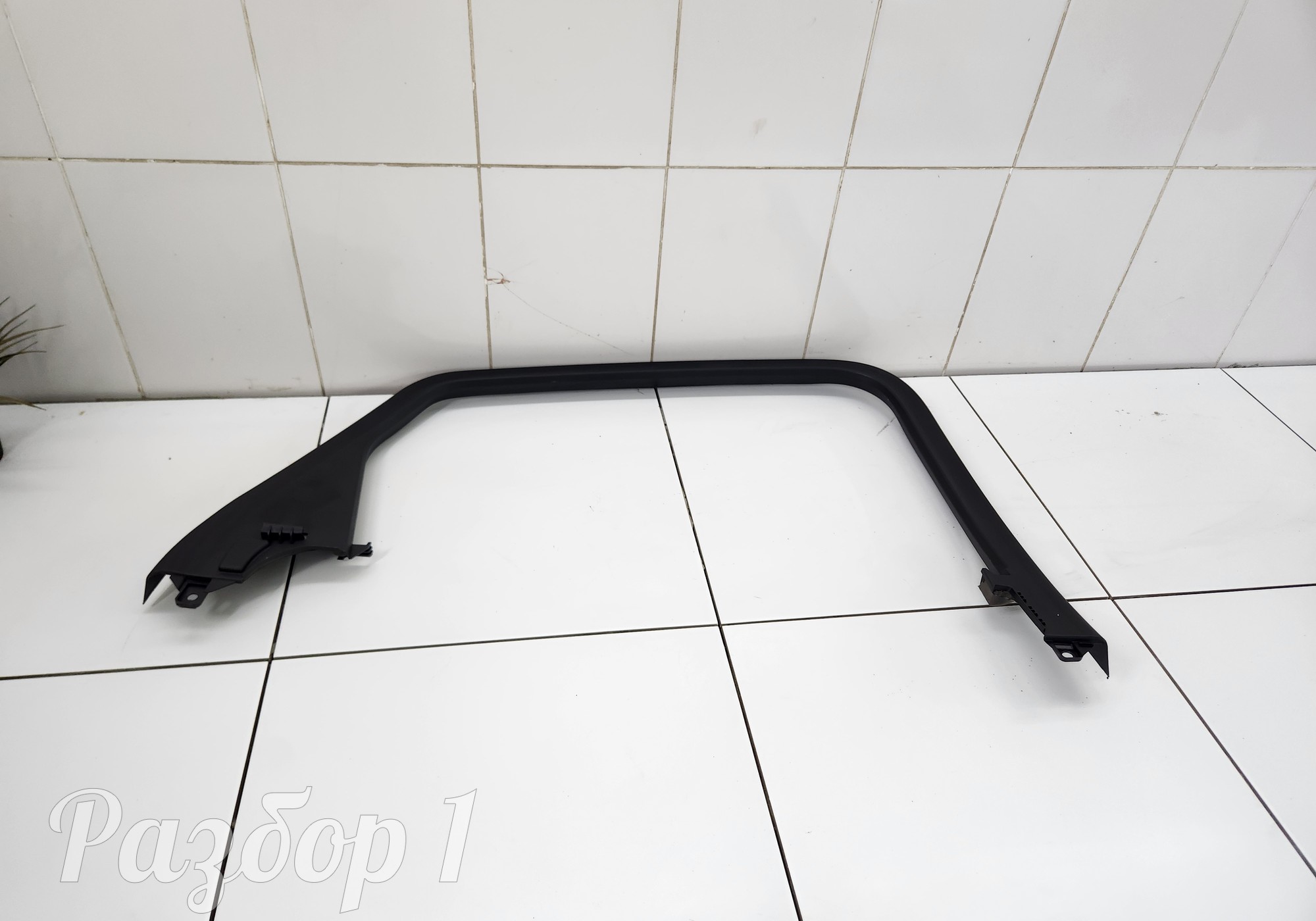 6600015207 Накладка задней левой двери для Geely Tugella (с 2019)