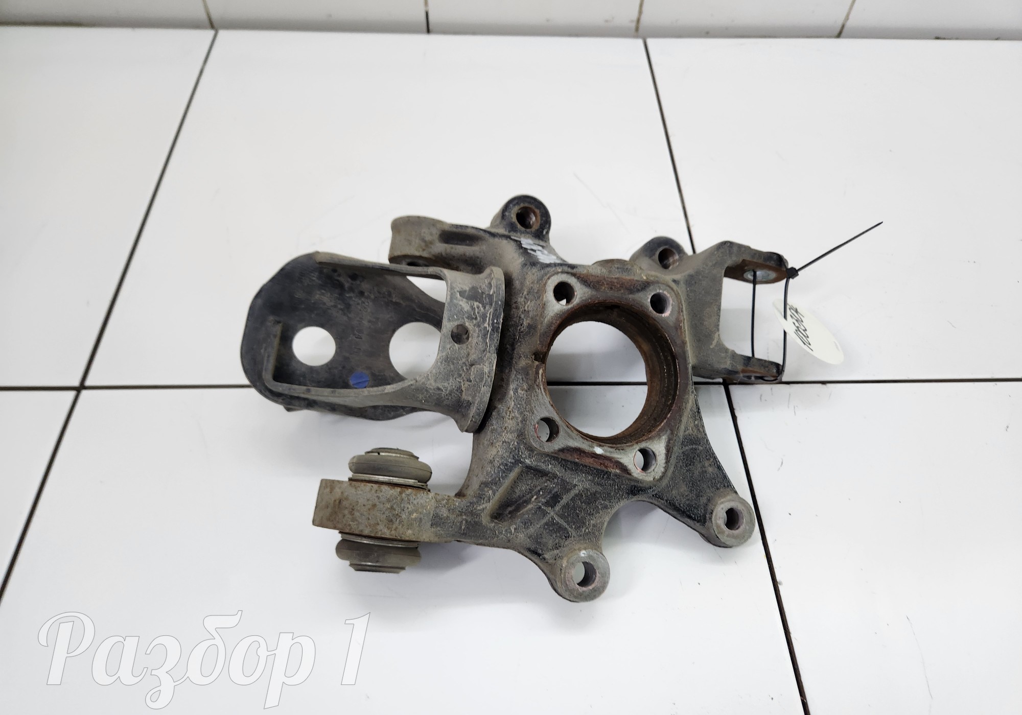 Кулак поворотный задний левый для Geely Atlas Pro (с 2021)