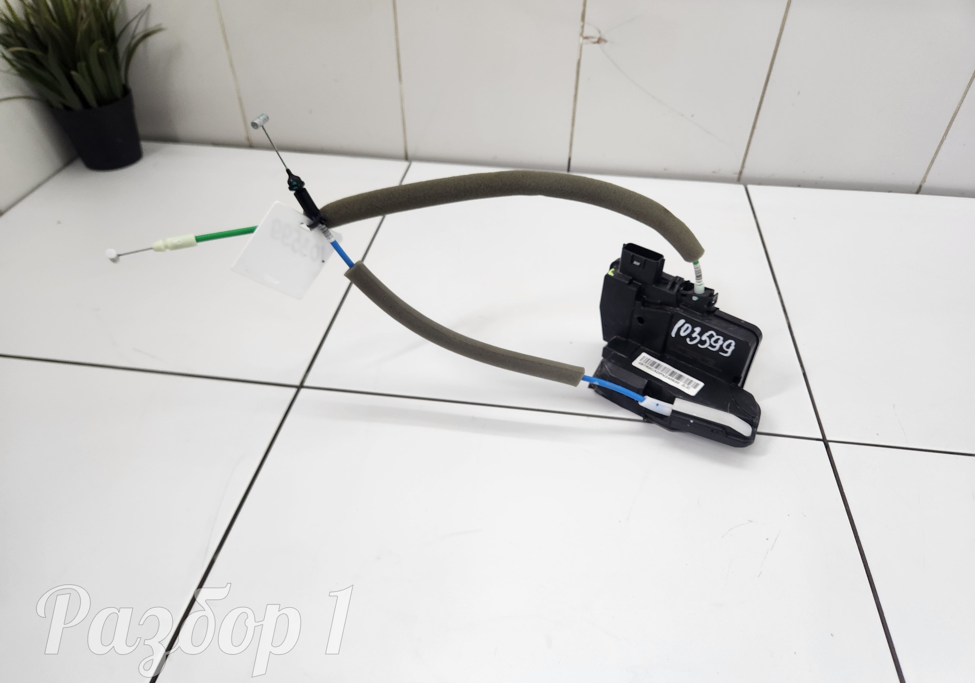 6205120XKZ3LA Замок задней правой двери для Haval M6 II (с 2021)