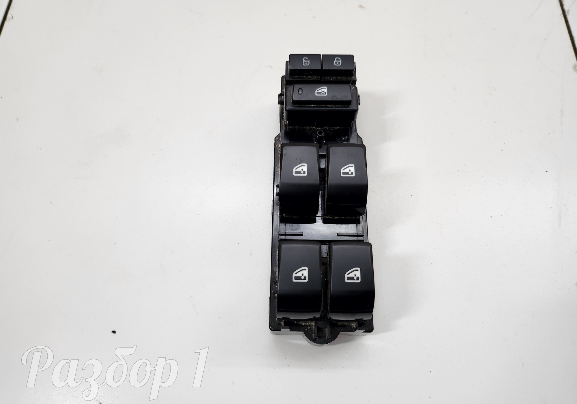 3746050CN04 Кнопки двери передней левой для Changan UNI-V (с 2022)