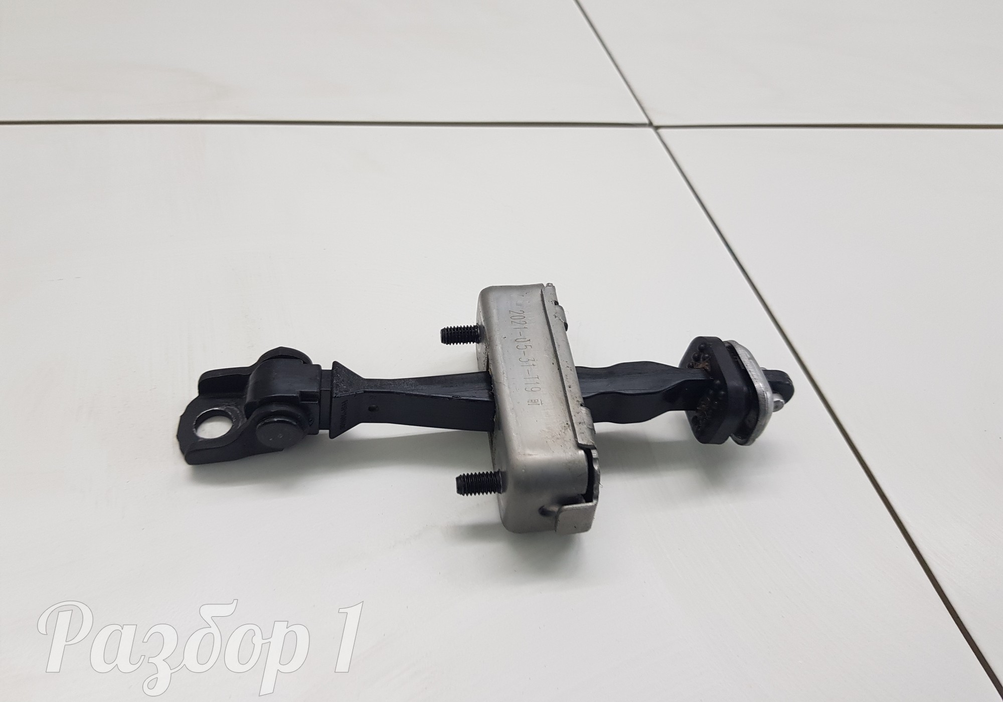 509001648AA Ограничитель передней правой двери для Chery Tiggo 7 Pro (с 2020)