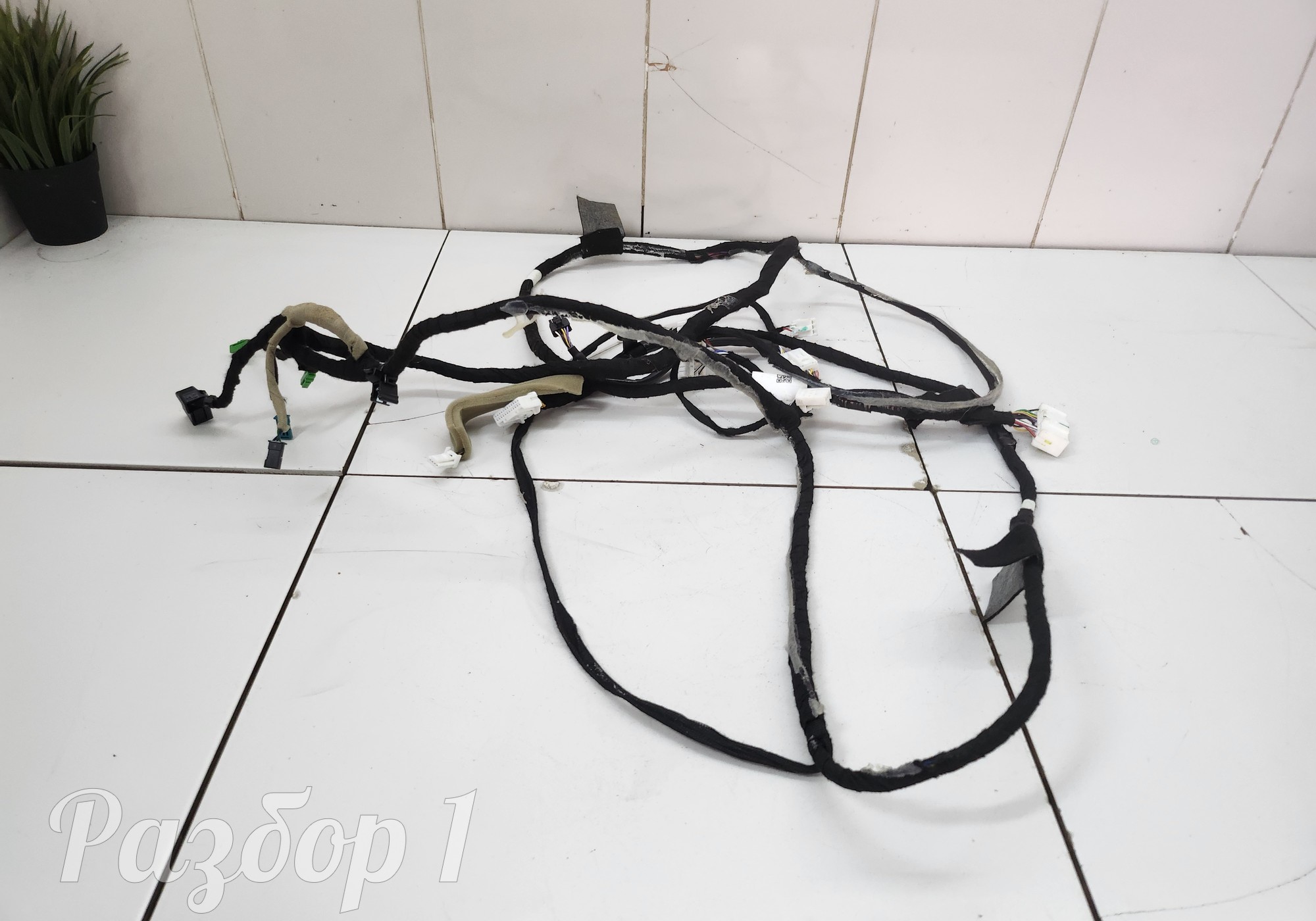 8889685651 Электропроводка потолка для Geely Atlas Pro (с 2021)