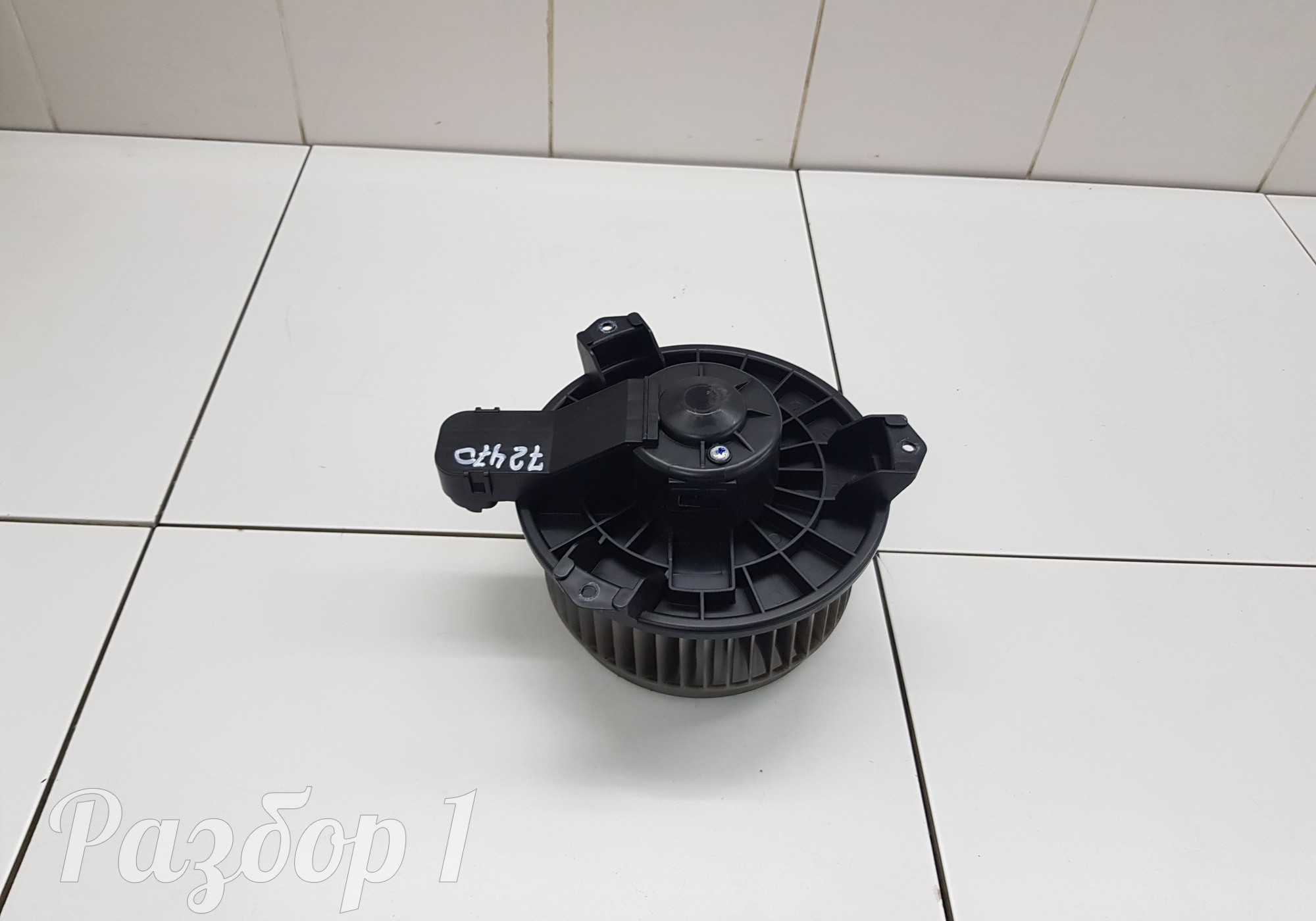 8022021100 Вентилятор отопителя для Geely Coolray (с 2020)