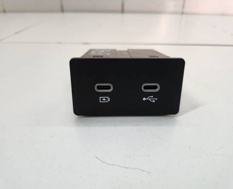 8894951890B01 Разъем usb для Geely Monjaro (с 2021)