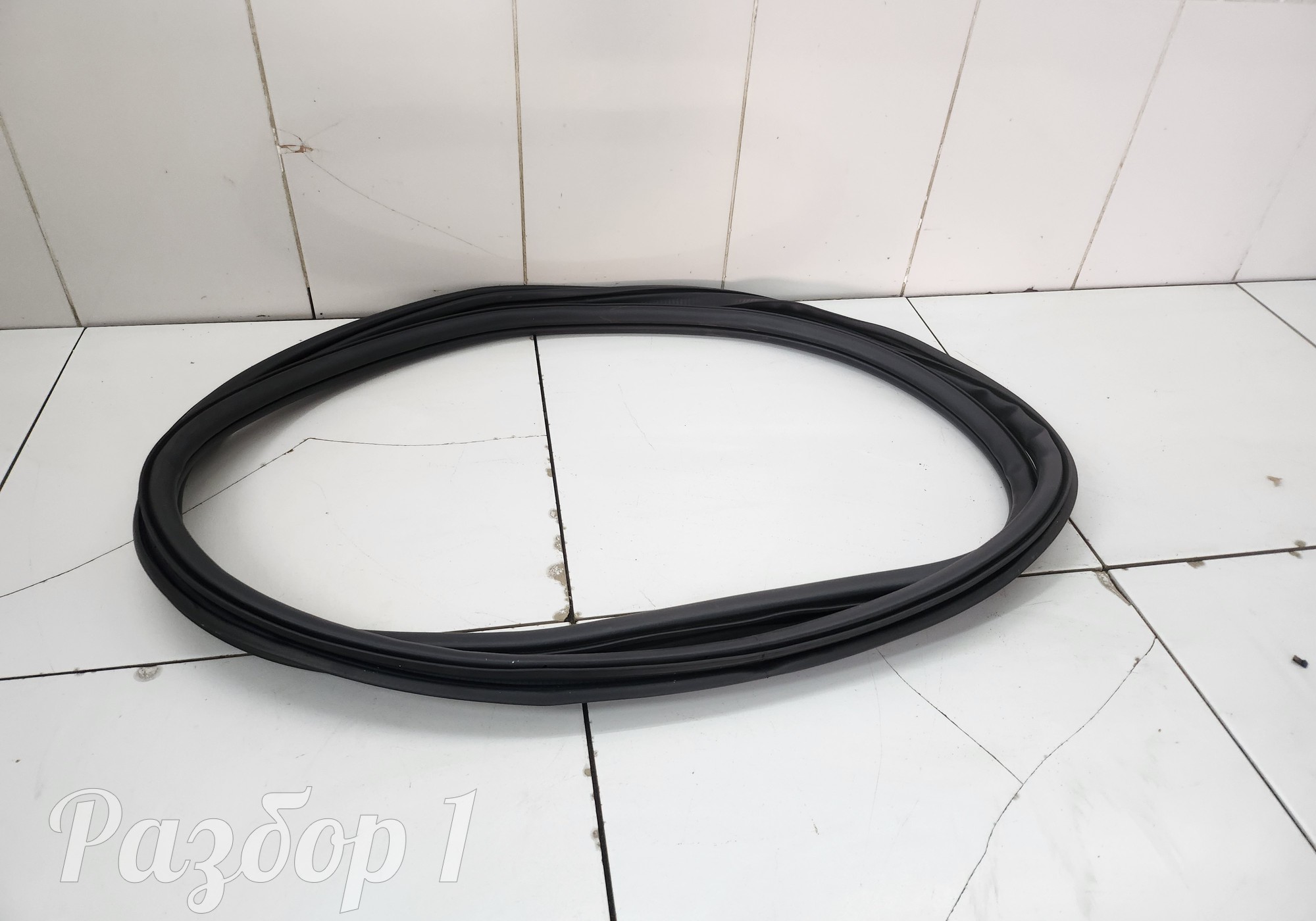 Уплотнитель проема передней правой двери для Faw Bestune T77 (с 2018)