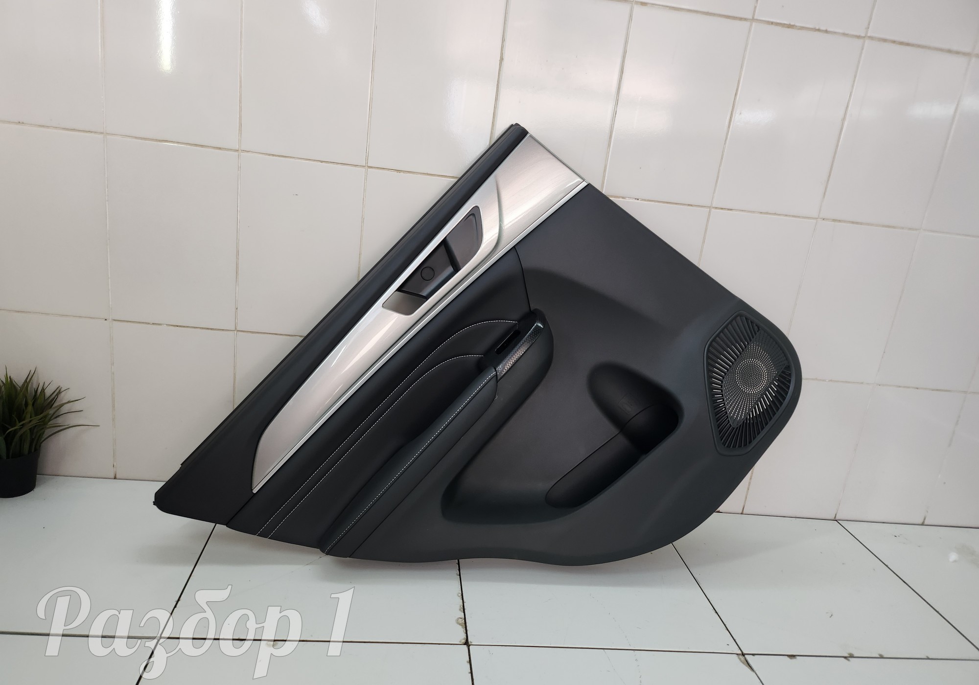 6202110XKZ0YA8P Обшивка двери задняя левая для Haval M6 II (с 2021)