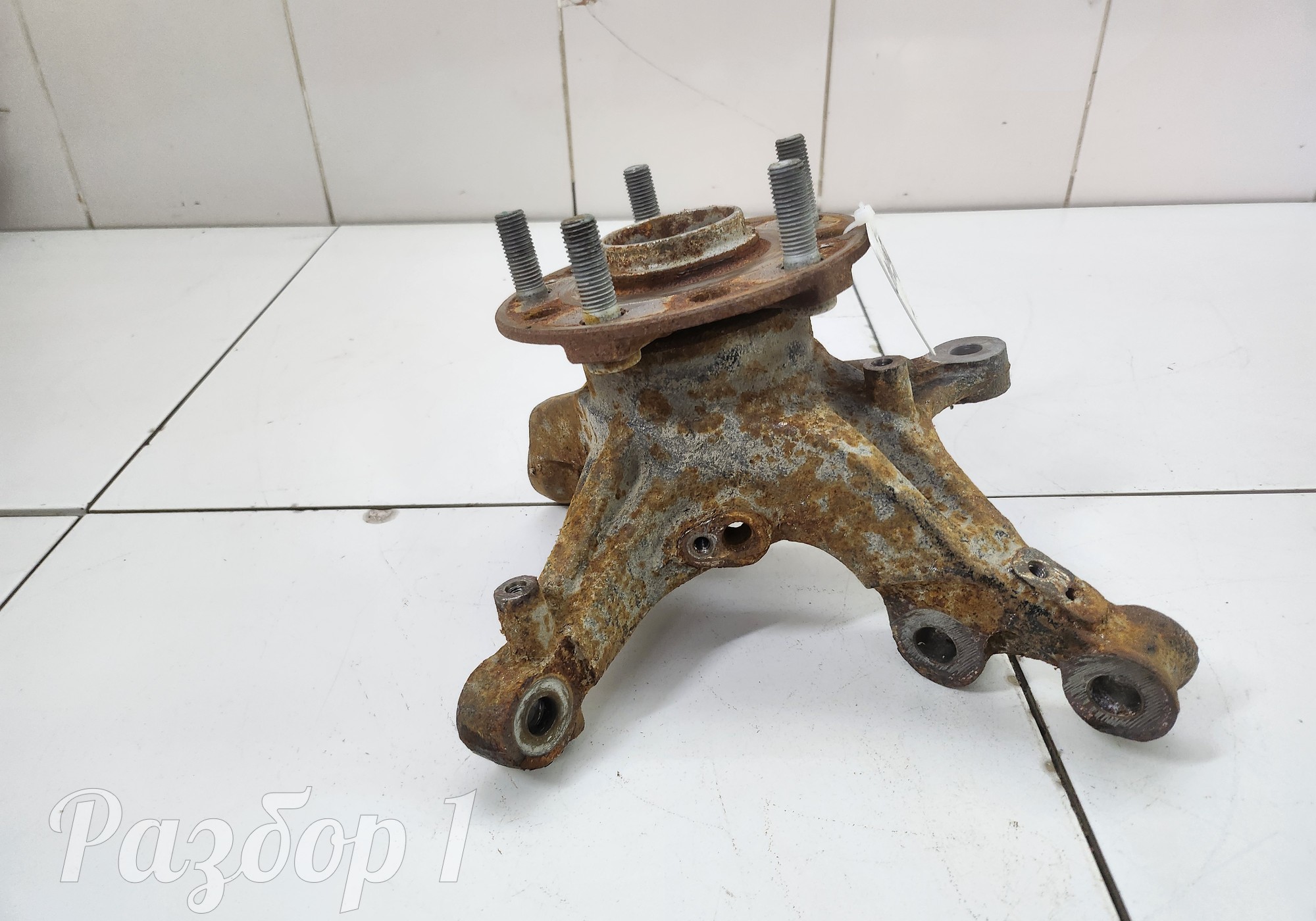 4048093500 Кулак поворотный передний левый + ступица для Geely Emgrand (SS11) (с 2021)
