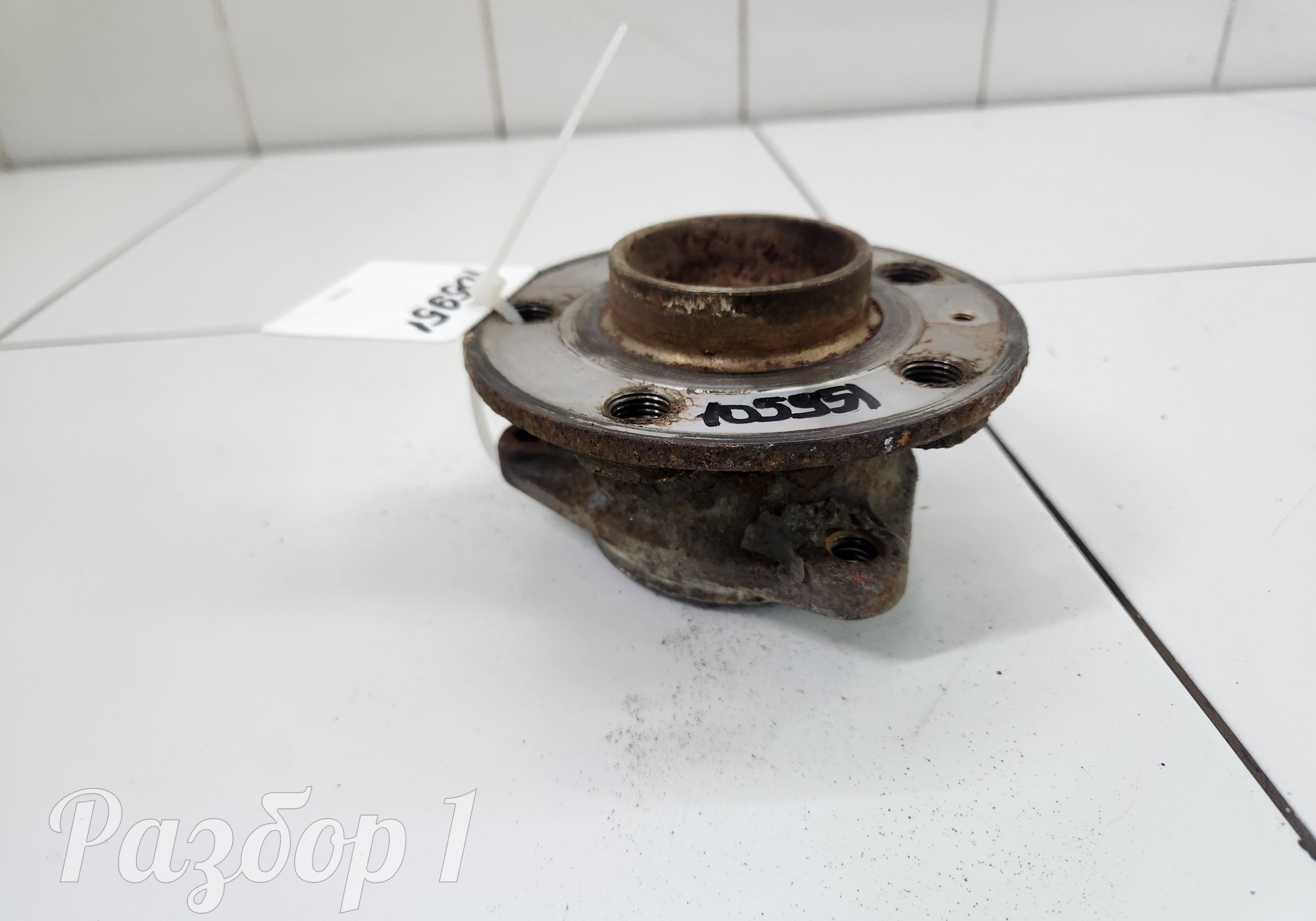 8889104371 Ступица передняя(правая) для Geely Tugella (с 2019)