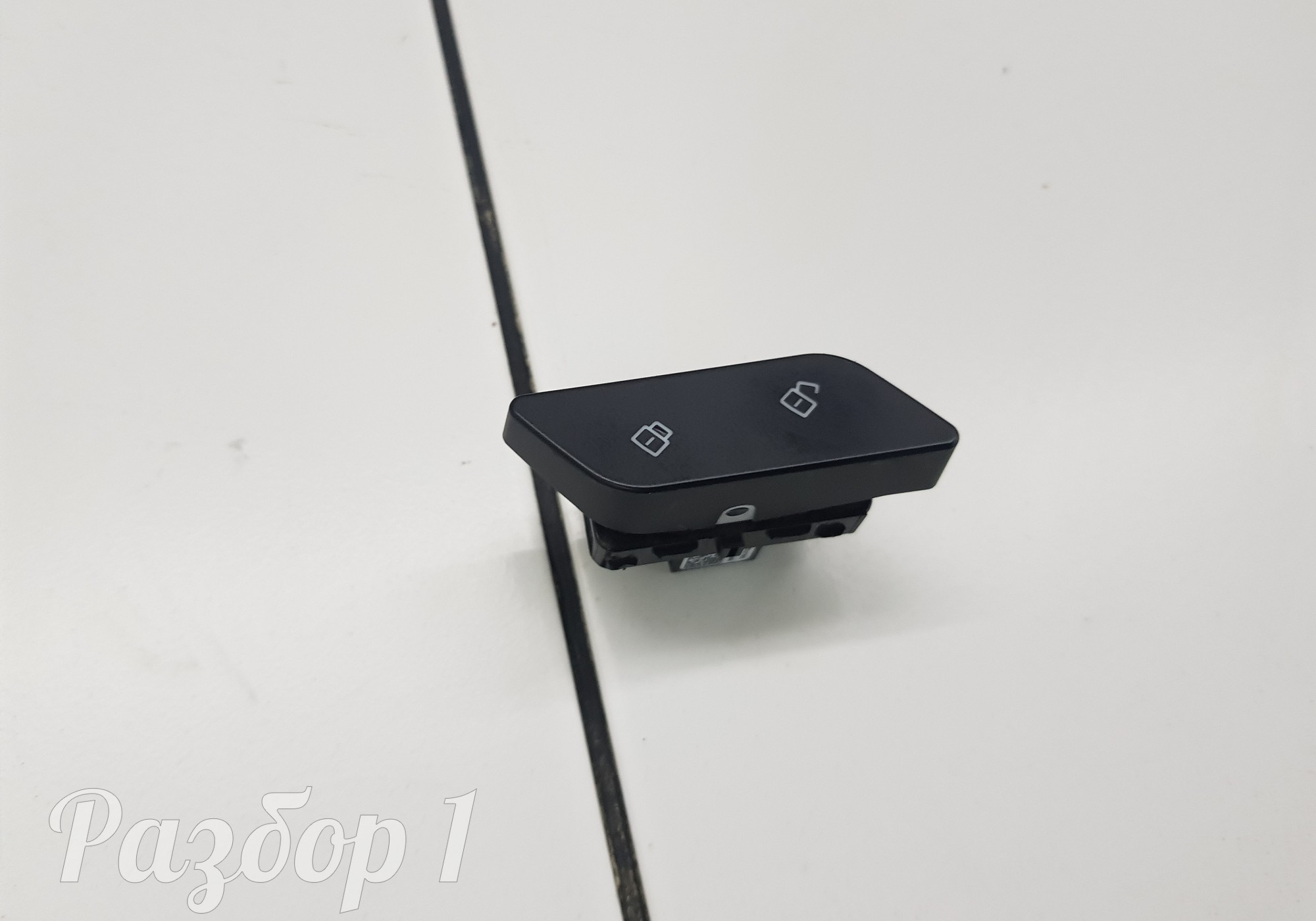 378100XKZ8VA Кнопка центрального замка для Haval F7 (с 2019)