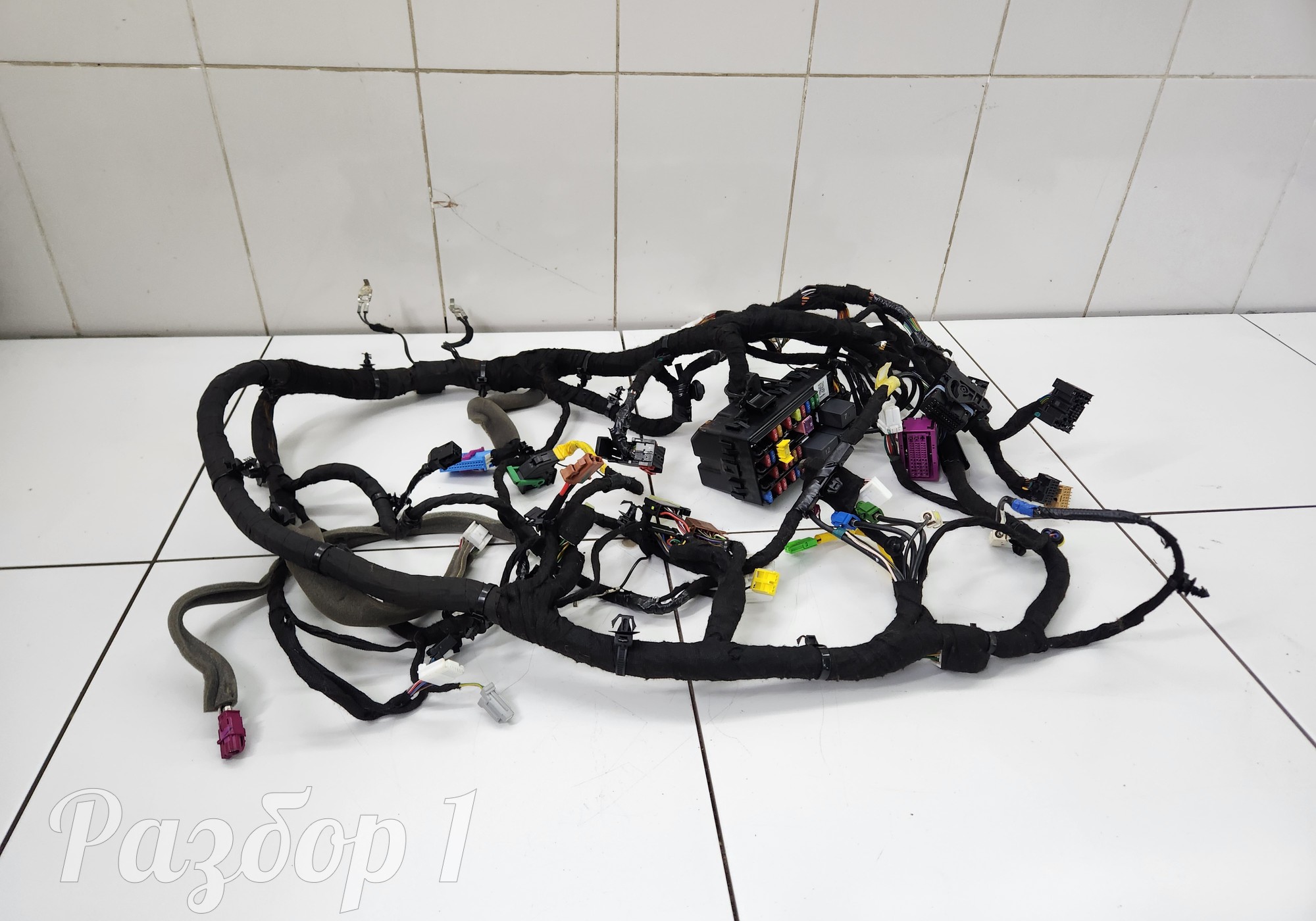 Электропроводка под торпедная для Geely Coolray (с 2020)