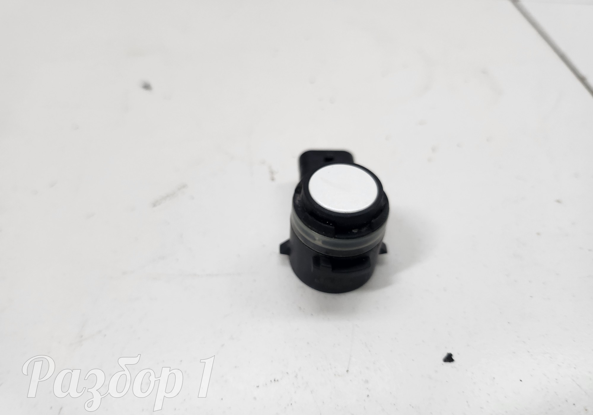 8889021202A13 Датчик парковки заднего бампера для Geely Monjaro (с 2021)