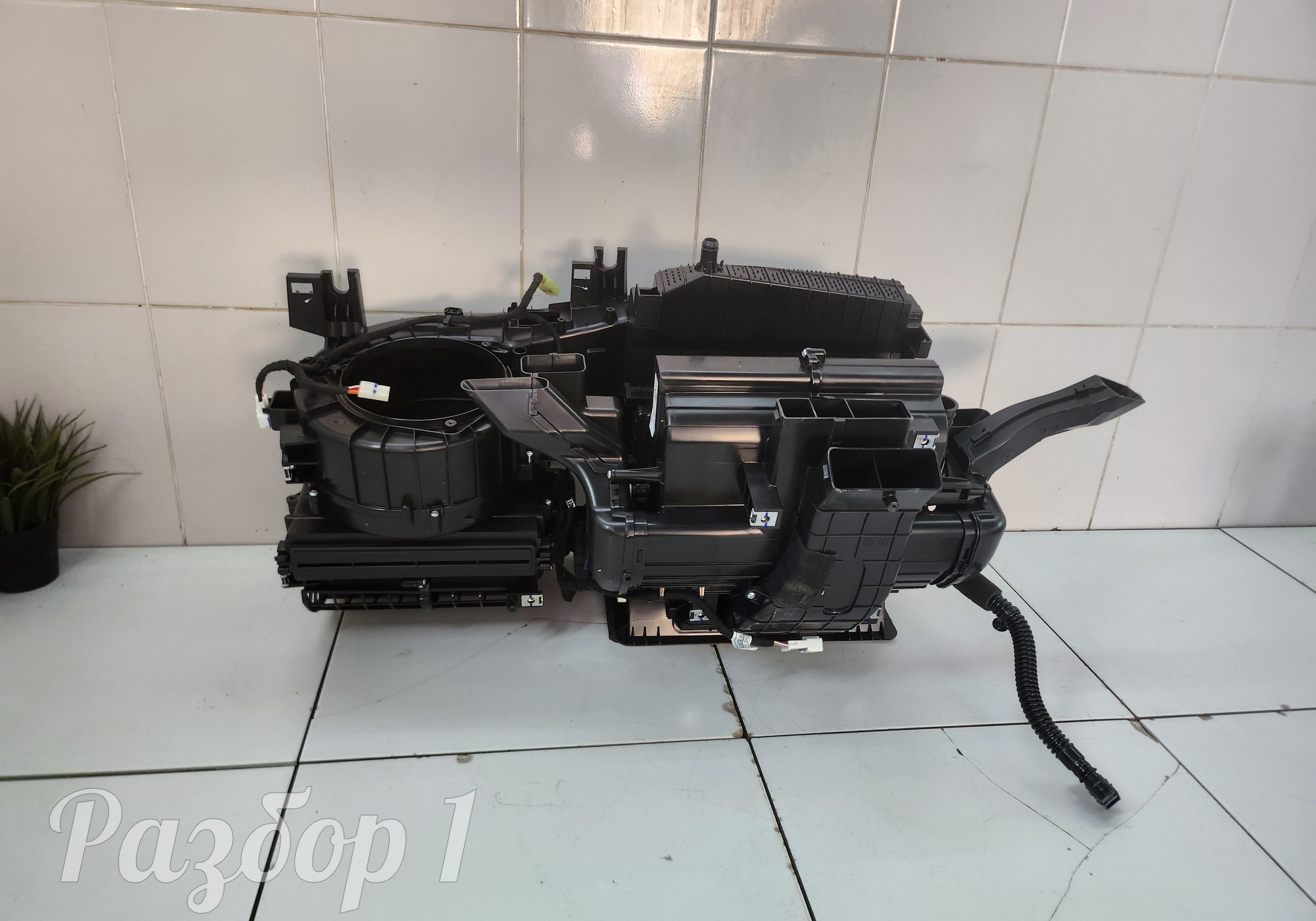Корпус отопителя для Geely Emgrand (SS11) (с 2021)