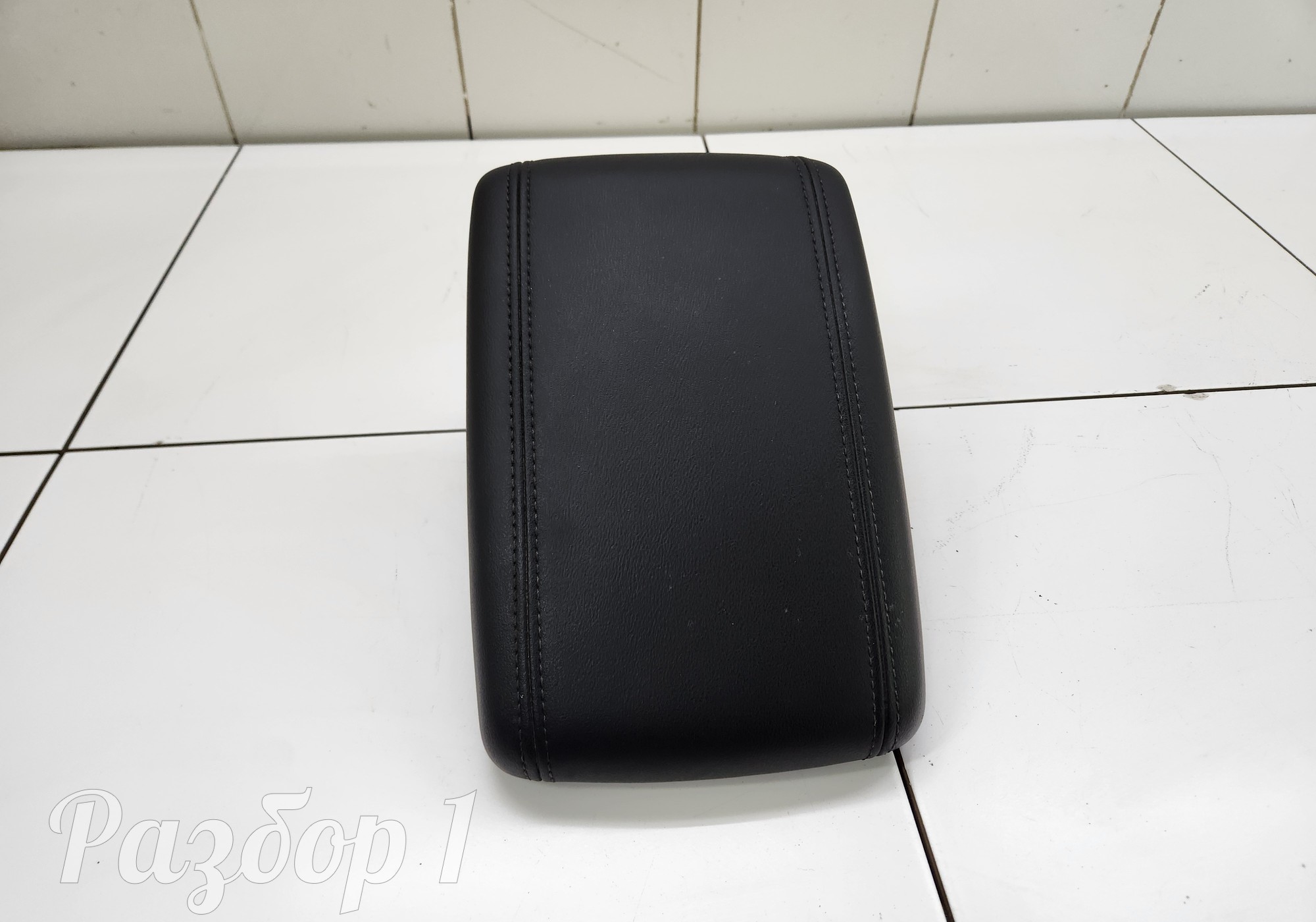 5305140XPS01A8P Подлокотник для Great Wall Poer King Kong (с 2022)