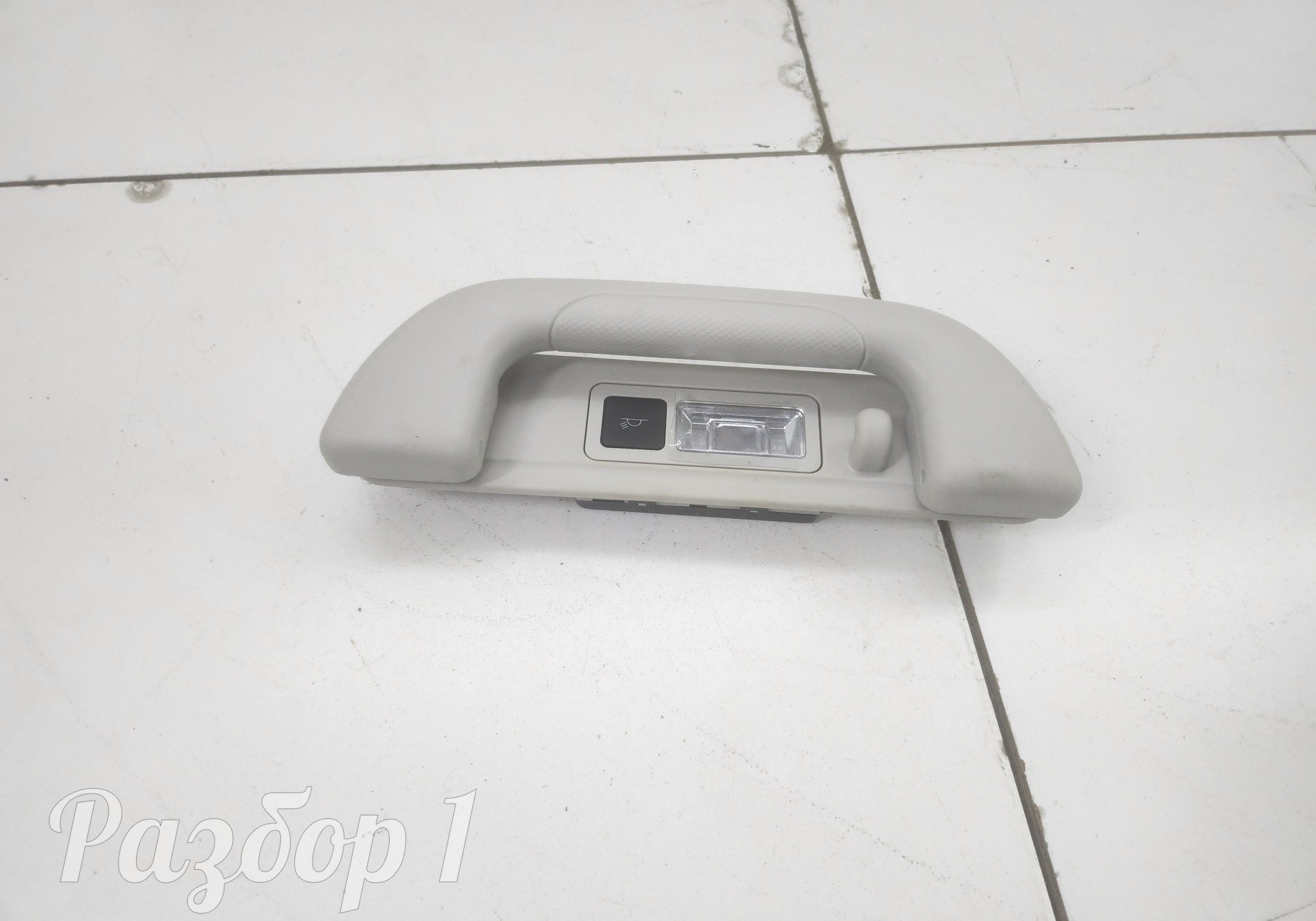 5015100XKN04A Ручка потолочная задняя левая + освещение для Haval H3 (с 2024)