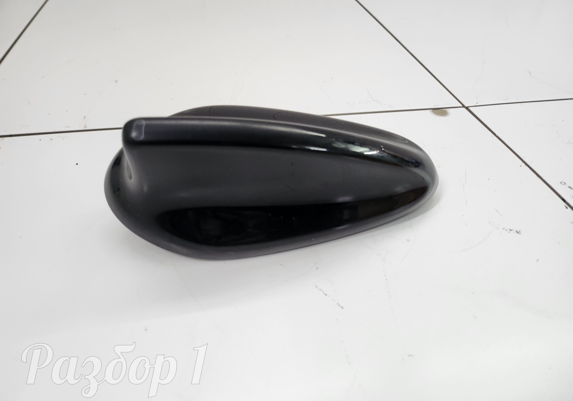 8890652872B07 Антенна(плавник) для Geely Tugella (с 2019)