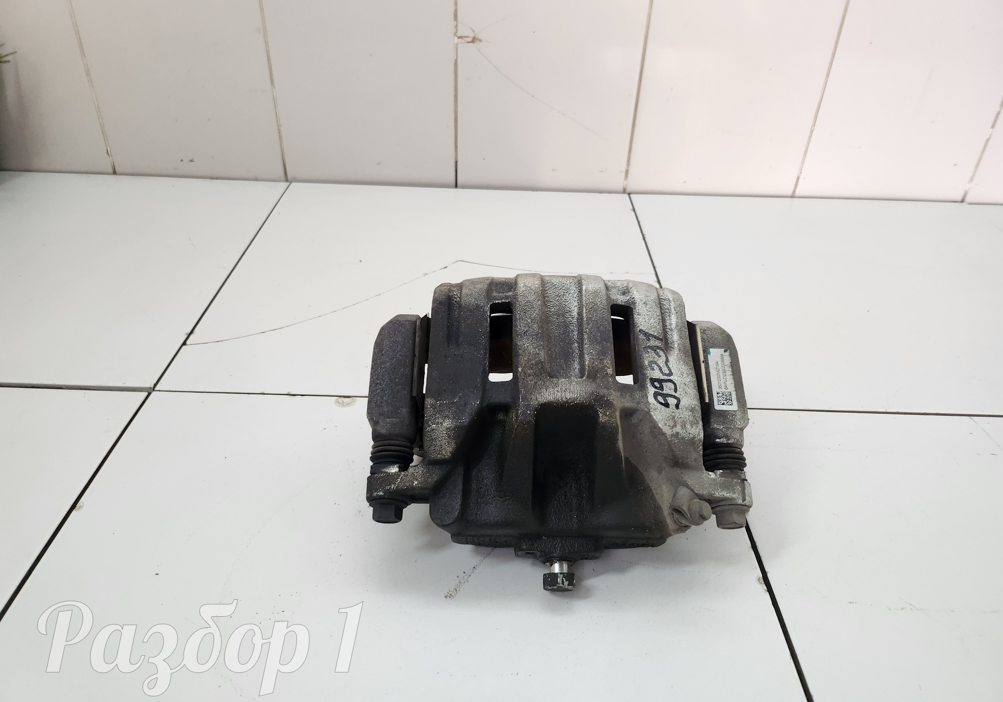 3501200XKZ16A Суппорт передний правый для Haval M6 II (с 2021)