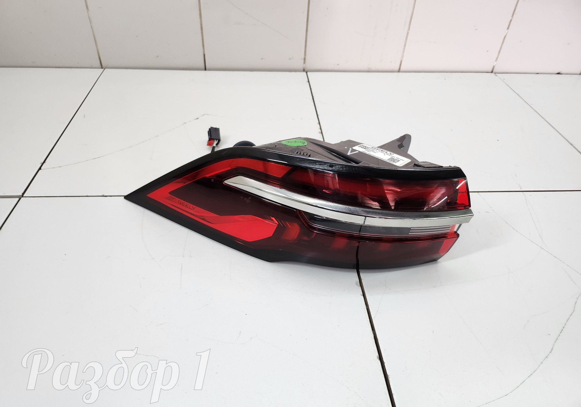 8894315884 Фонарь заднего левого крыла для Geely Monjaro (с 2021)